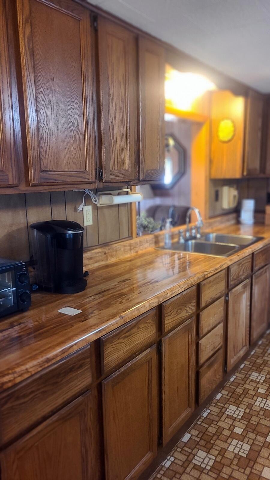 178 Irish Settlement Road Property Photo 4