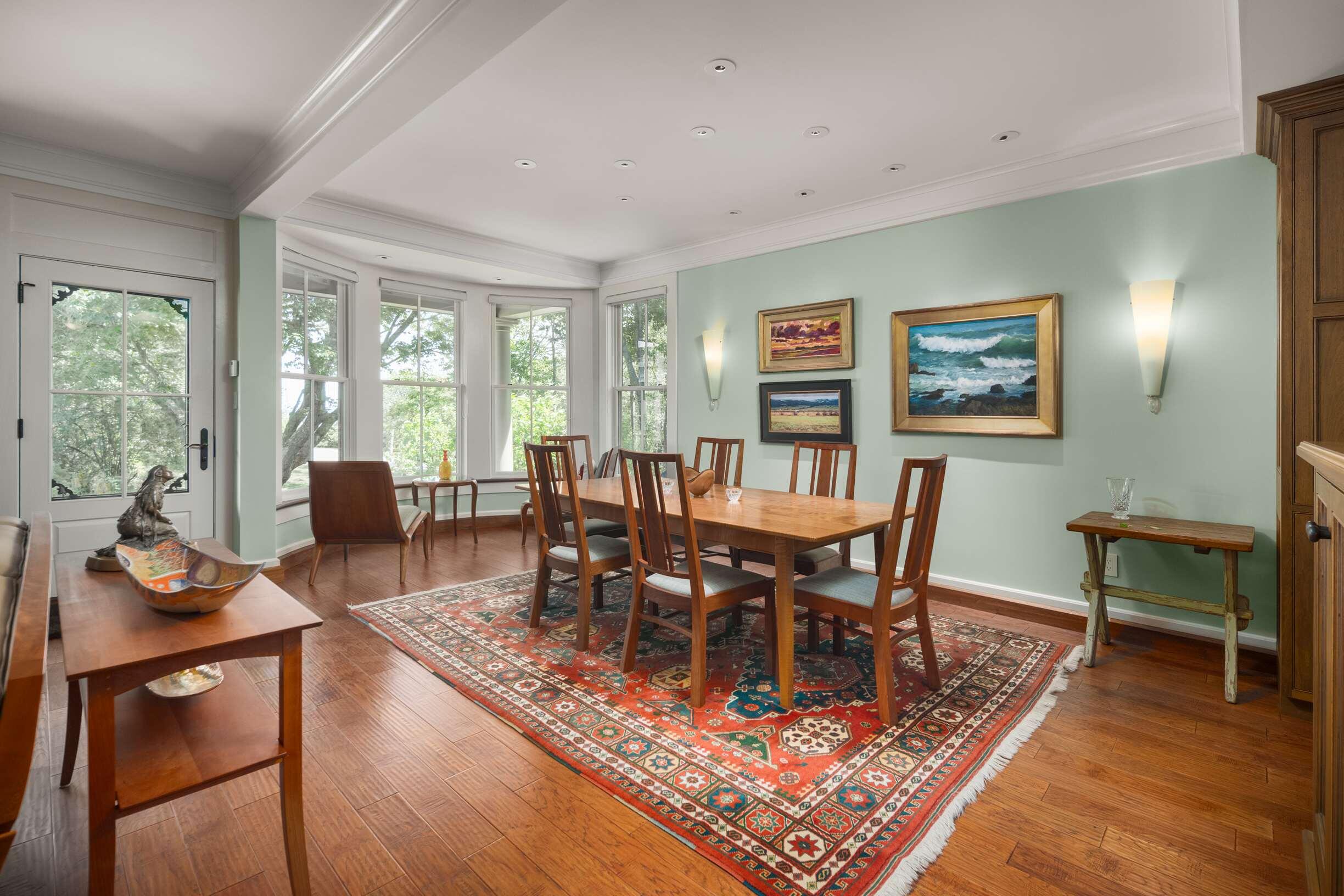 6 Pebble Cove Property Photo 13