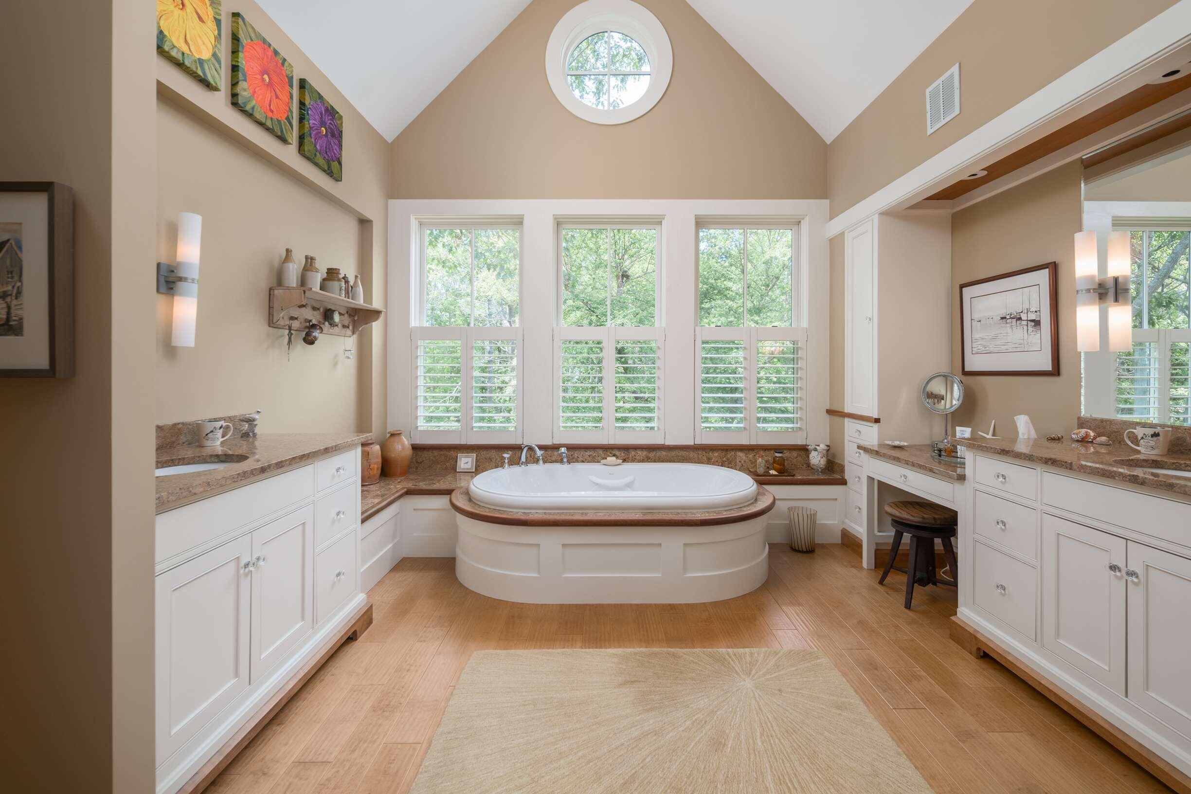 6 Pebble Cove Property Photo 26