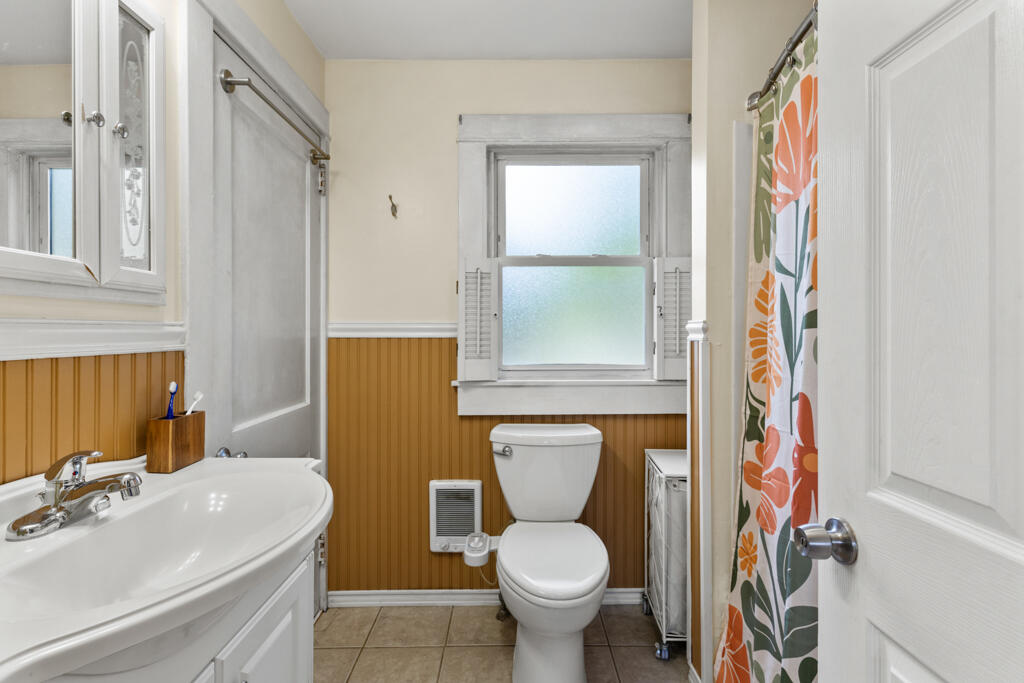 162 Westbrook Street Property Photo 13