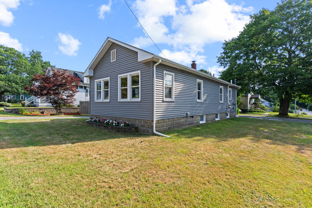 162 Westbrook Street Property Photo 32