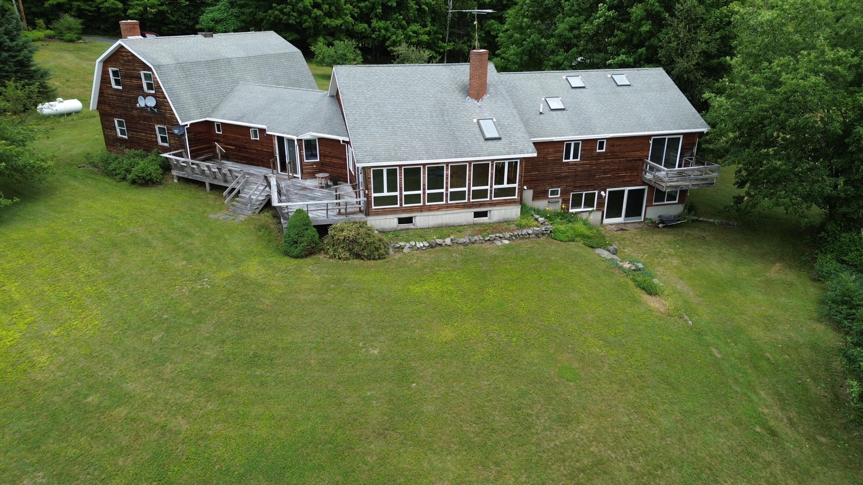 41 Brown Farm Road Property Photo 1