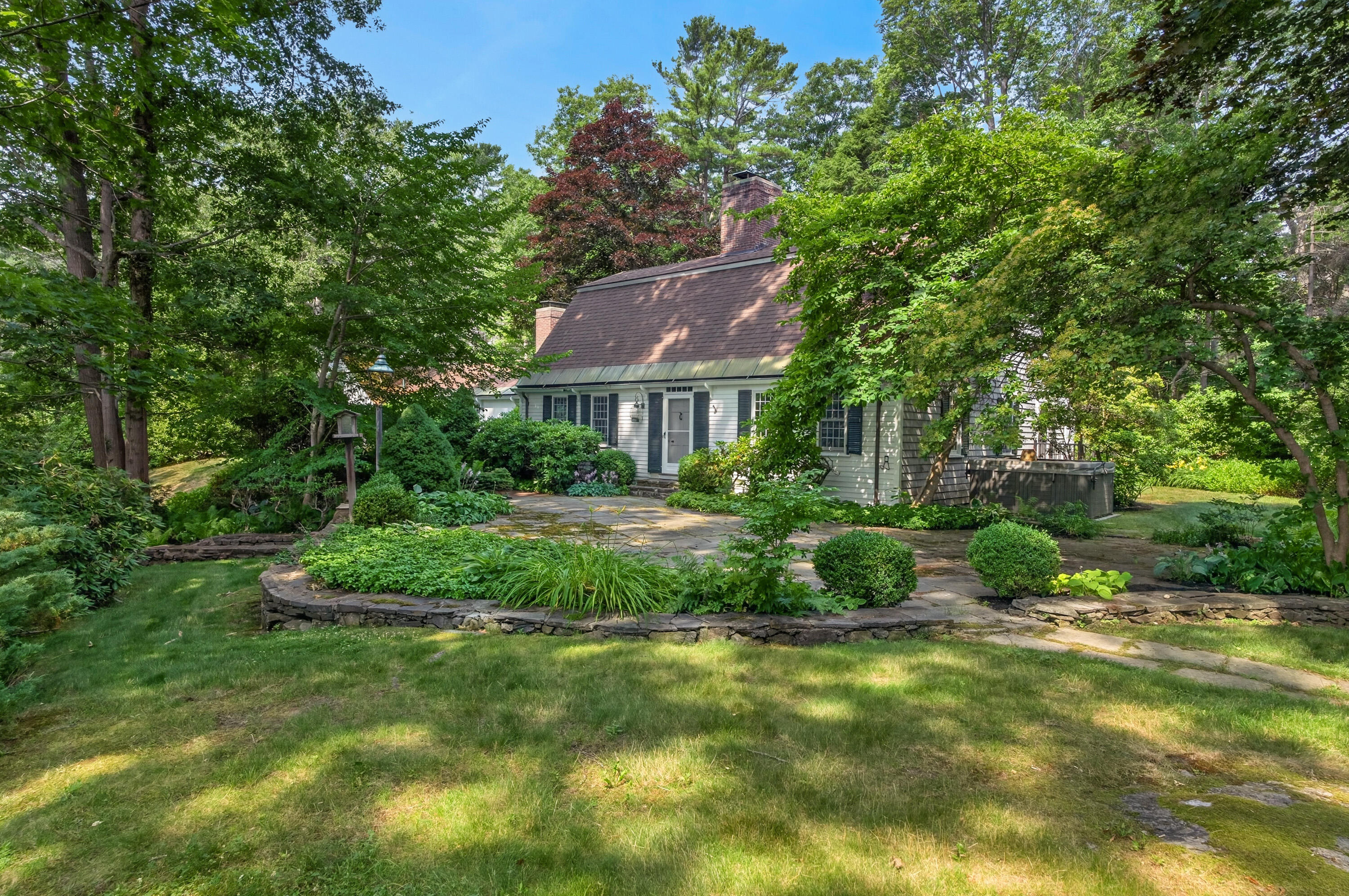 1062 Shore Road Property Photo 1