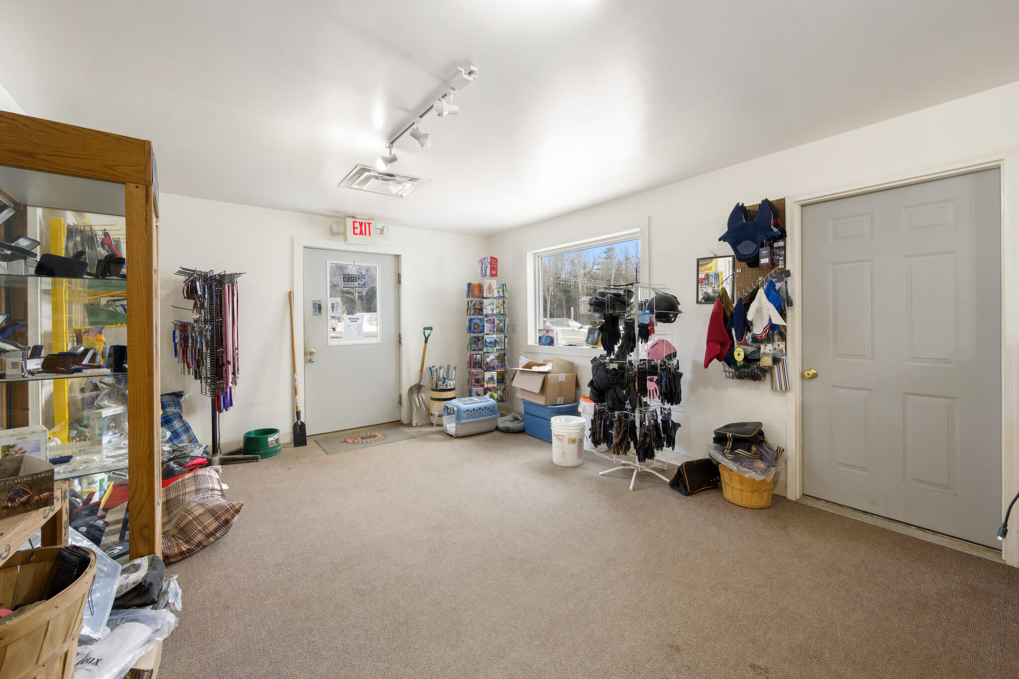 335 Corinna Road Property Photo 11