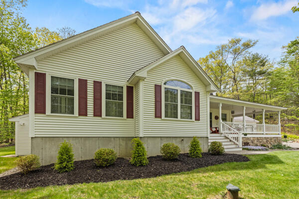 471 Twombley Road Property Photo 4