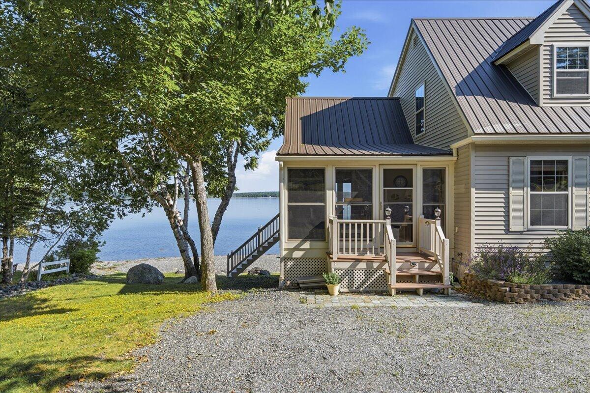 13 Coles Cove Property Photo 39