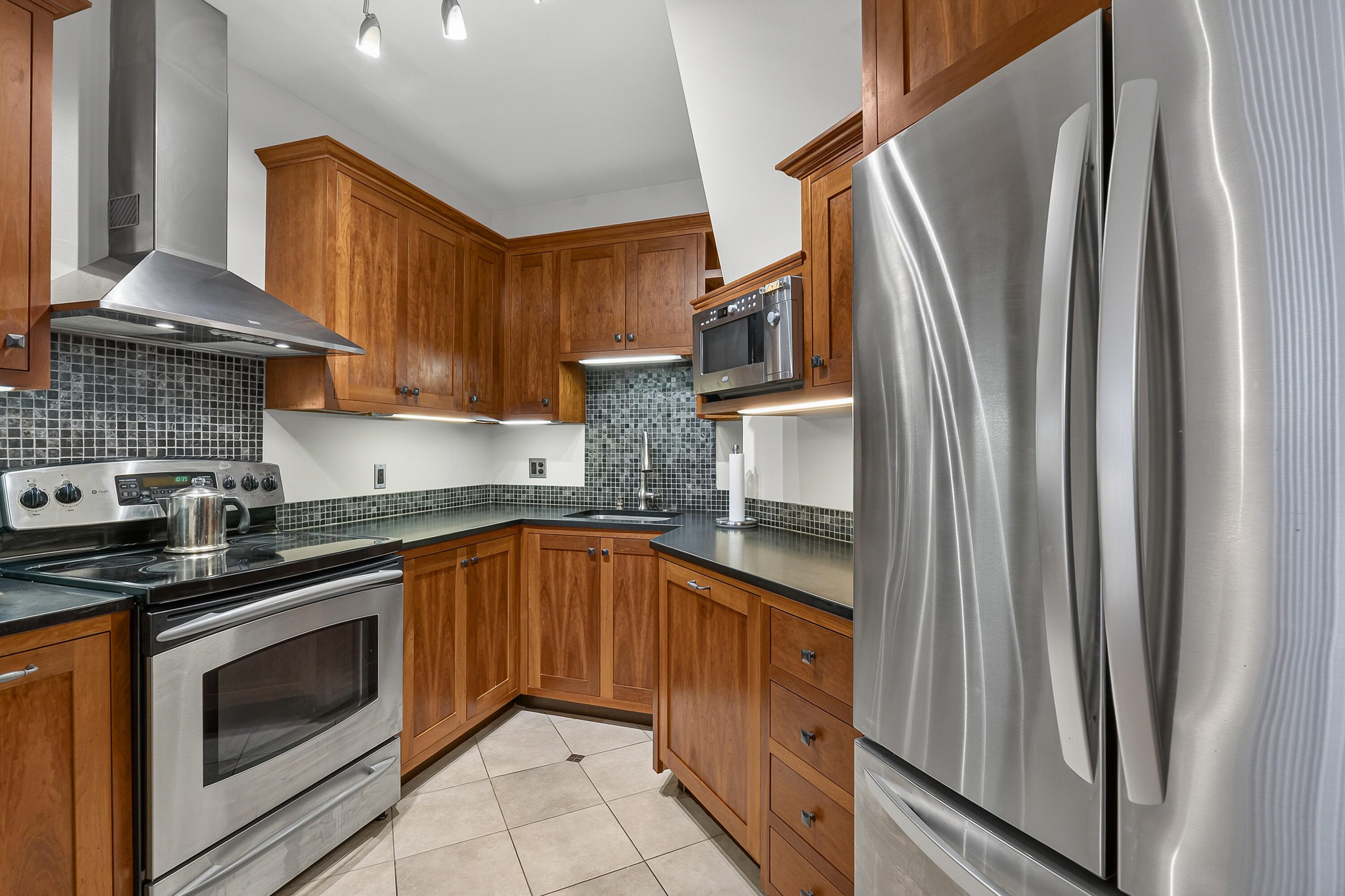 95 Park Street 1 Property Photo 19