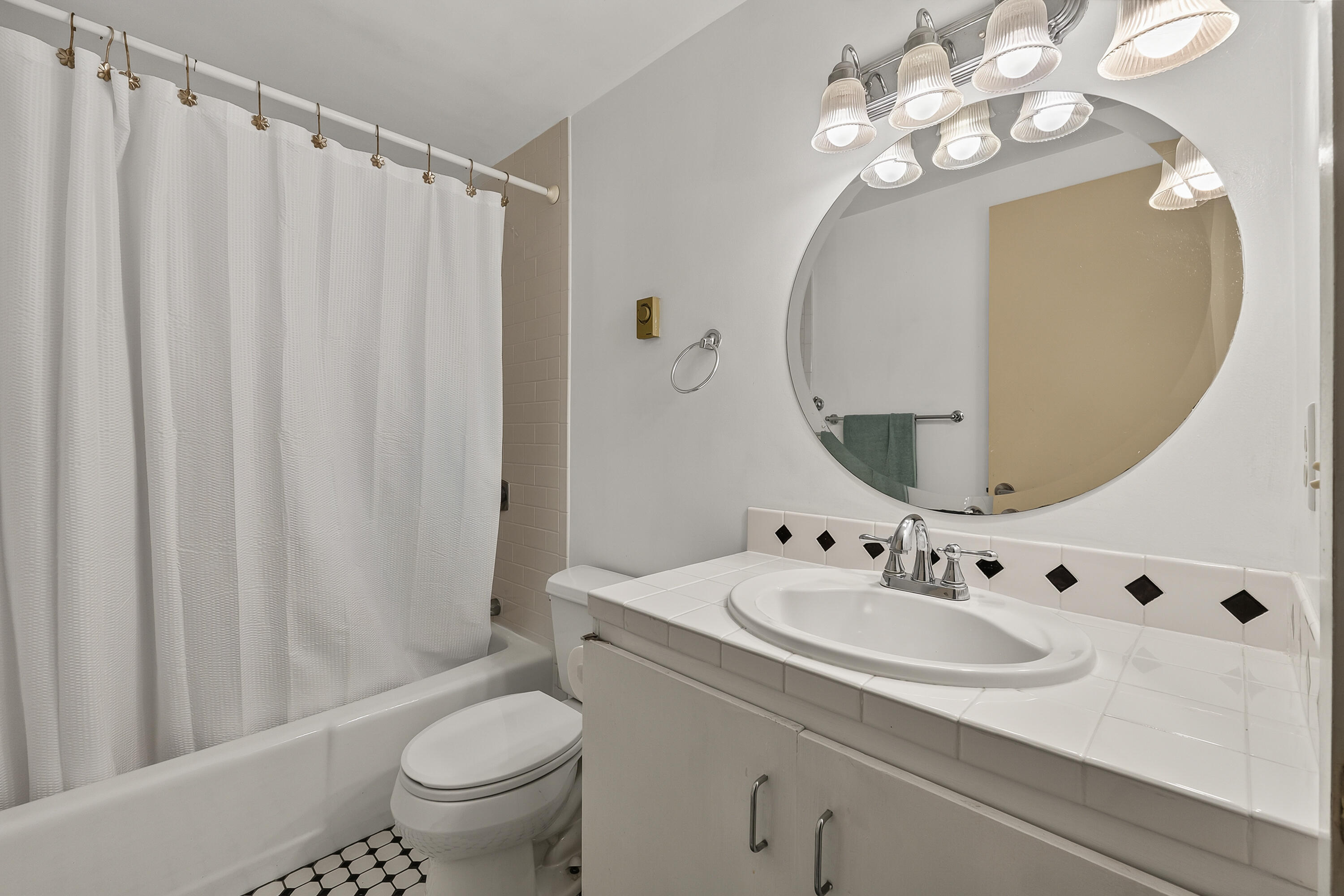 95 Park Street 1 Property Photo 40