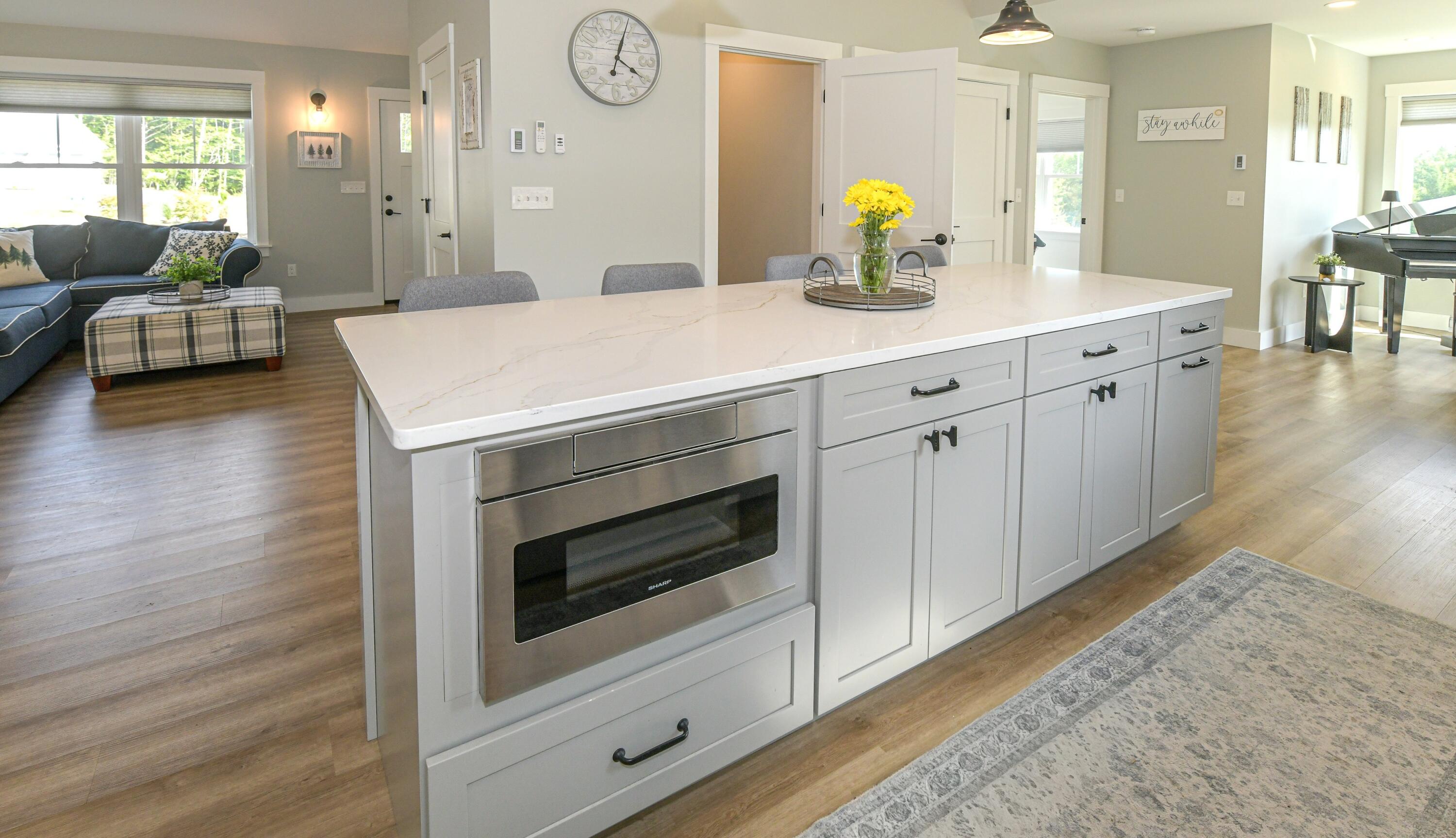 13 Efficiency Way Property Photo 10