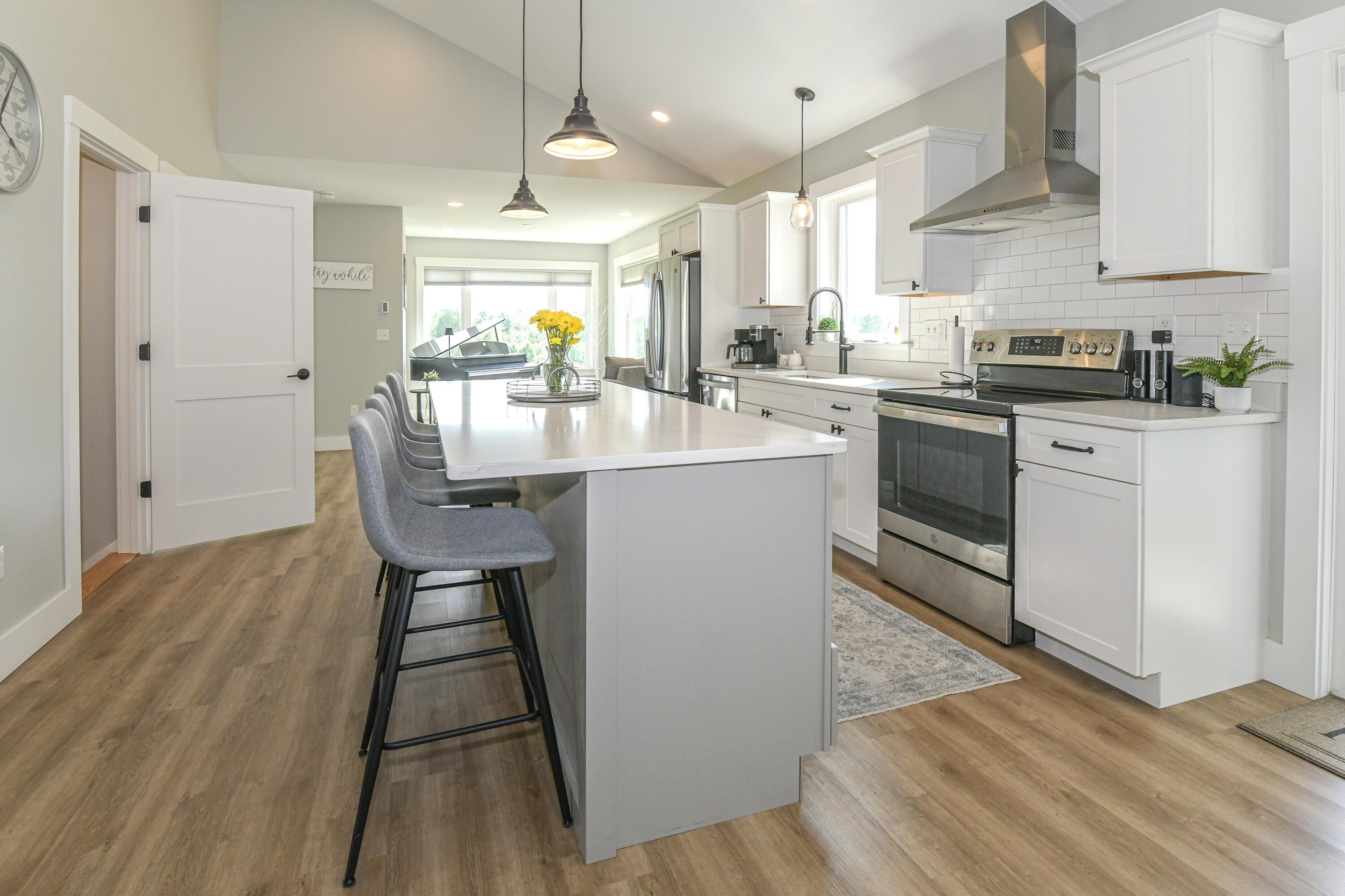 13 Efficiency Way Property Photo 24