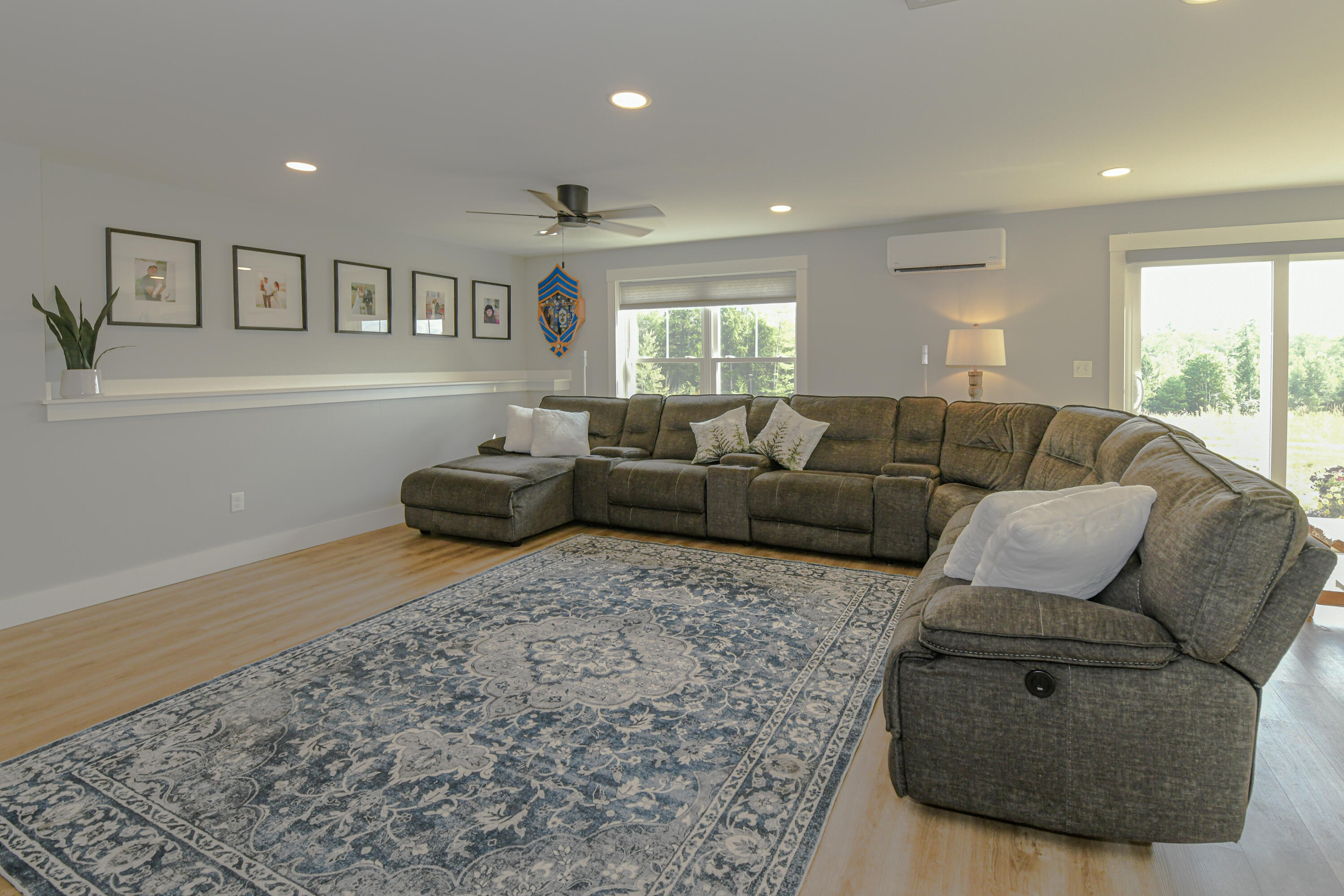 13 Efficiency Way Property Photo 29