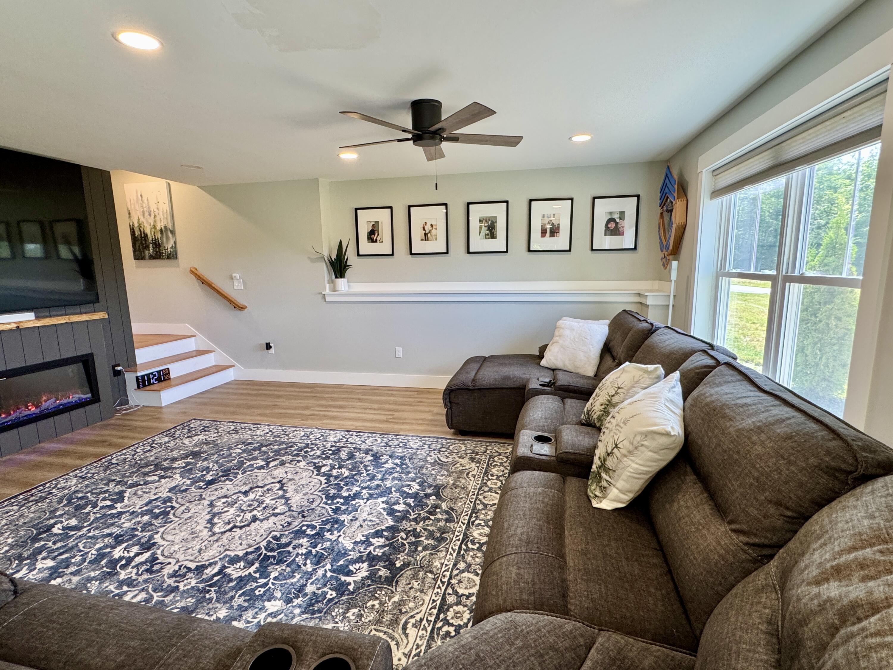 13 Efficiency Way Property Photo 37
