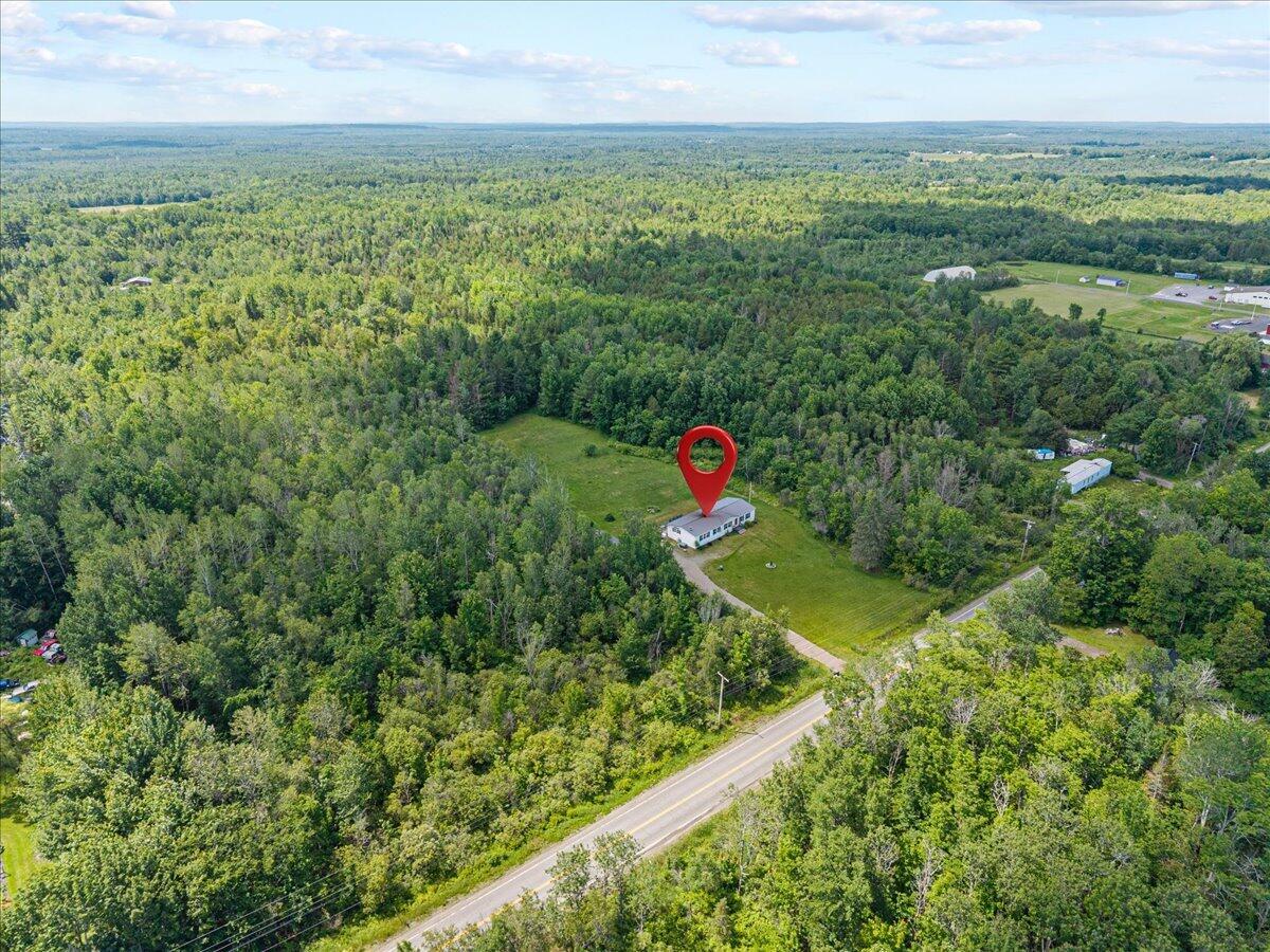405 E Road Property Photo 47