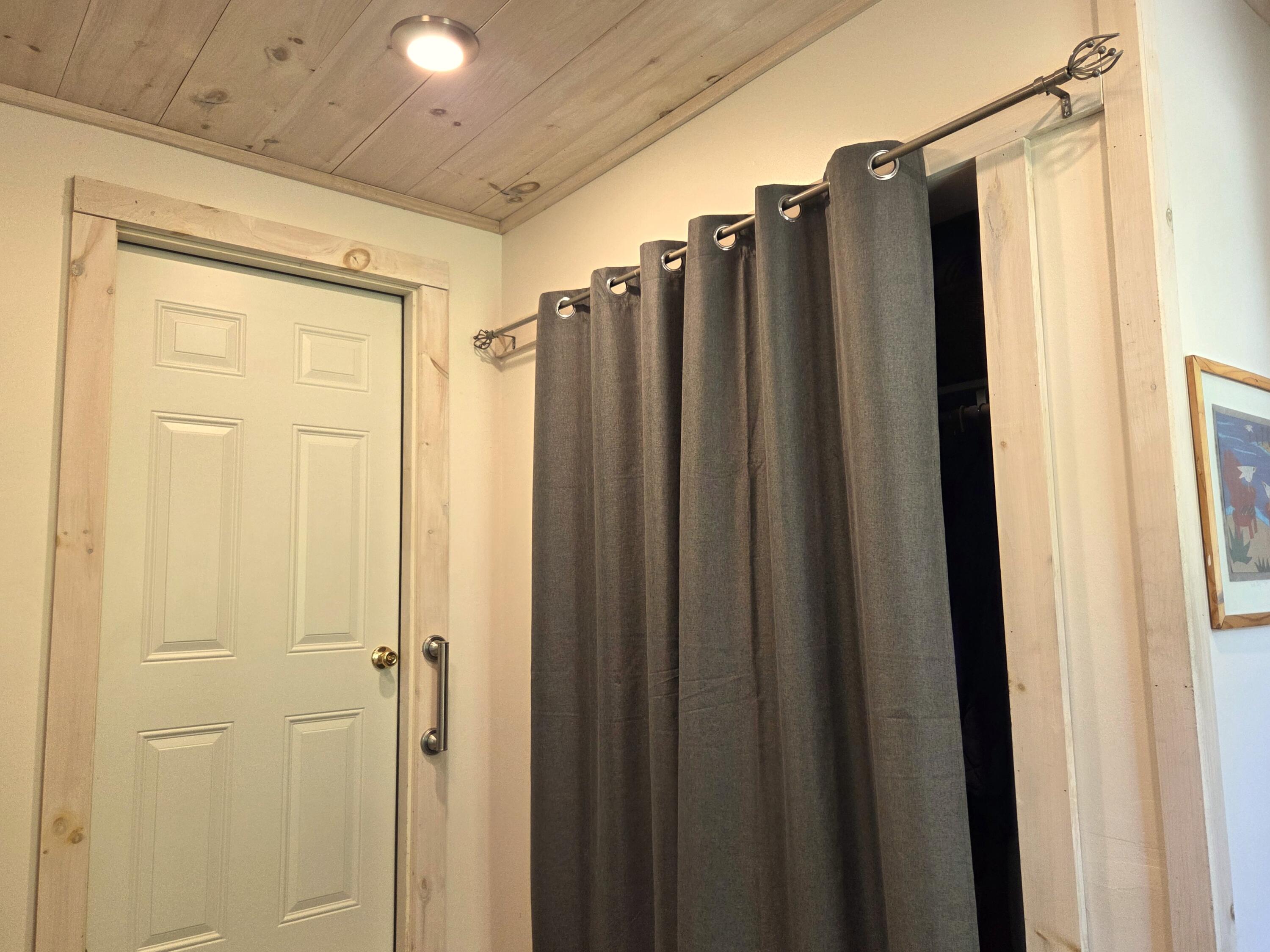 272 Belmont Avenue Property Photo 8