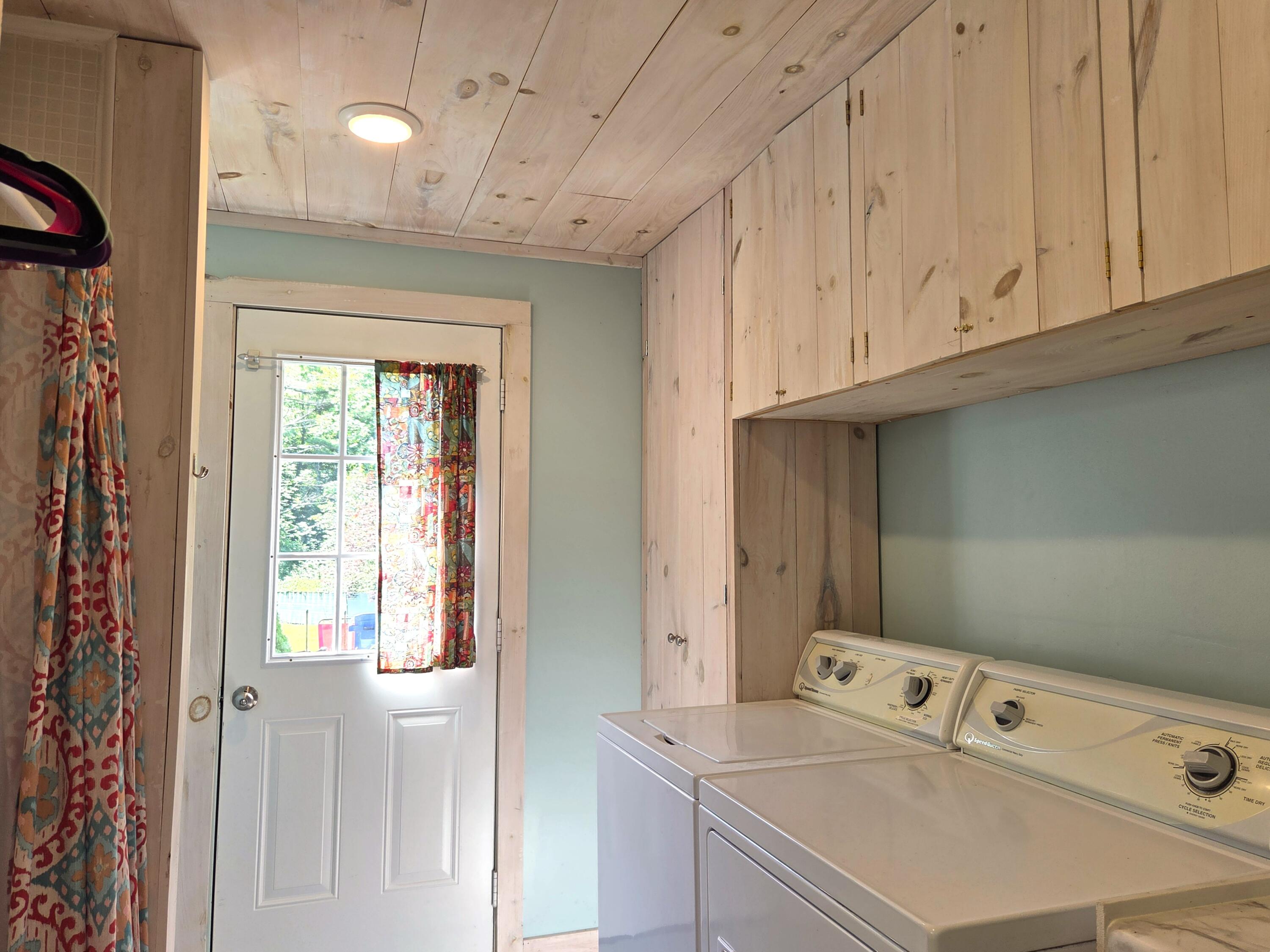 272 Belmont Avenue Property Photo 9