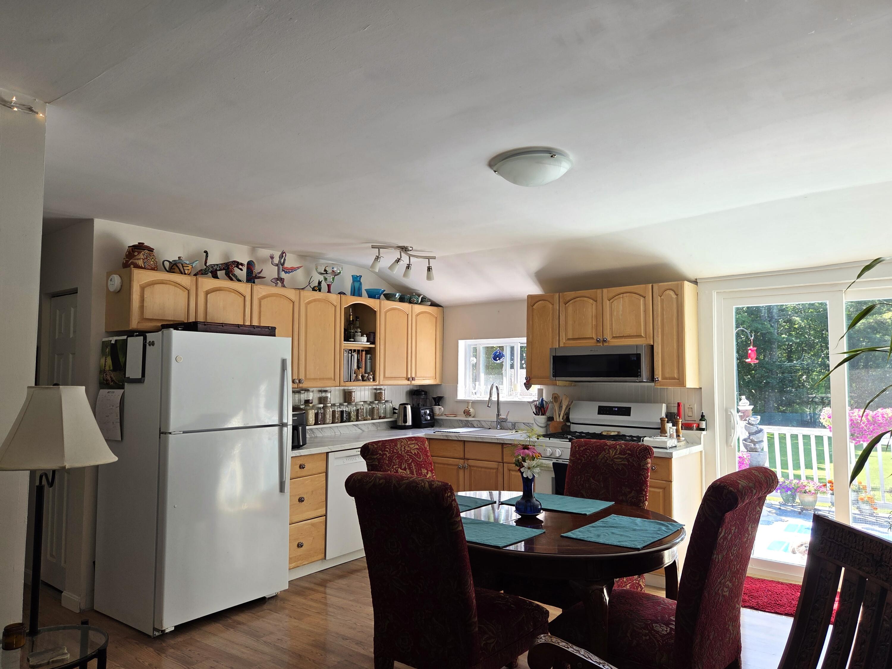 272 Belmont Avenue Property Photo 15
