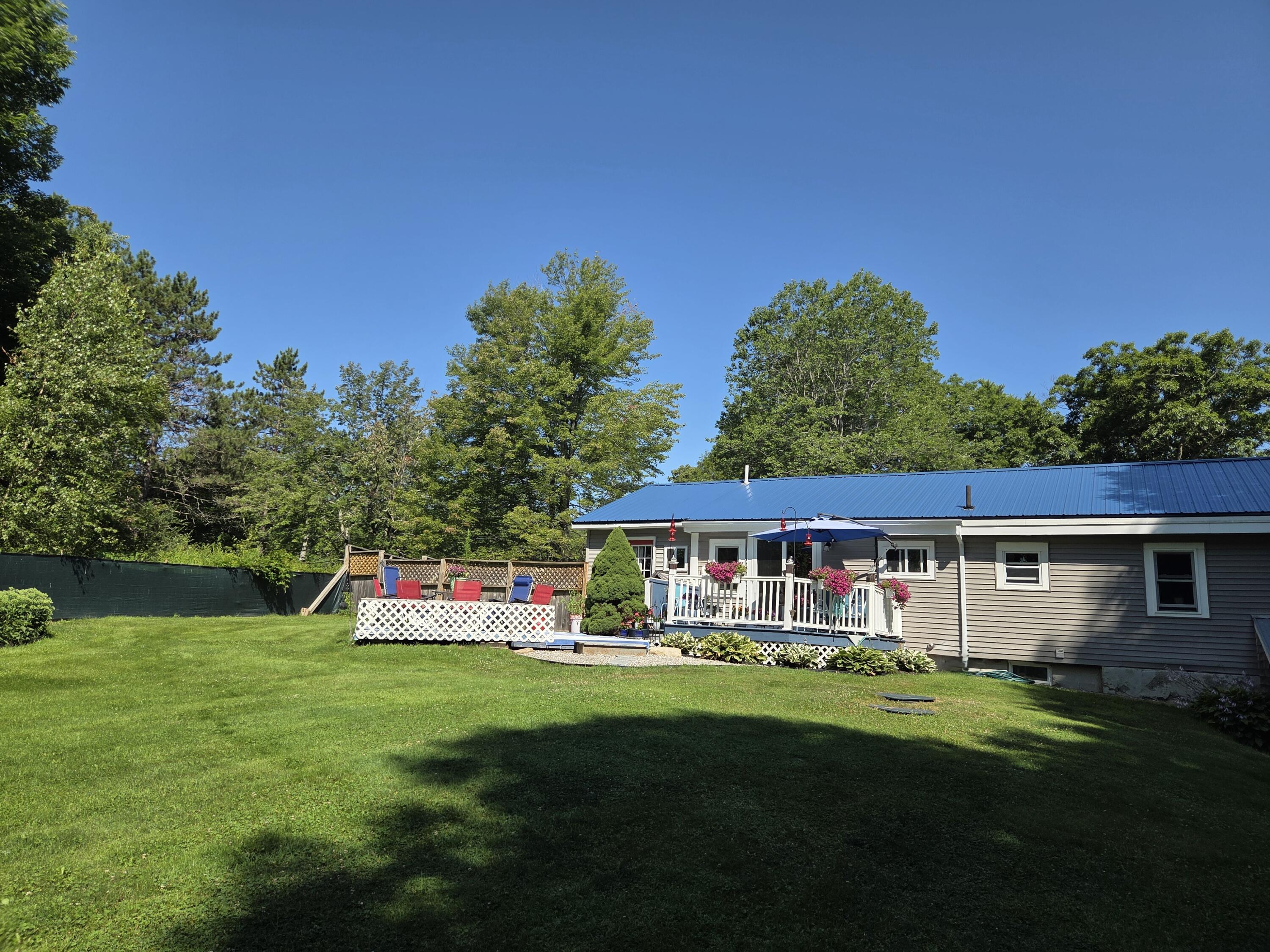 272 Belmont Avenue Property Photo 44