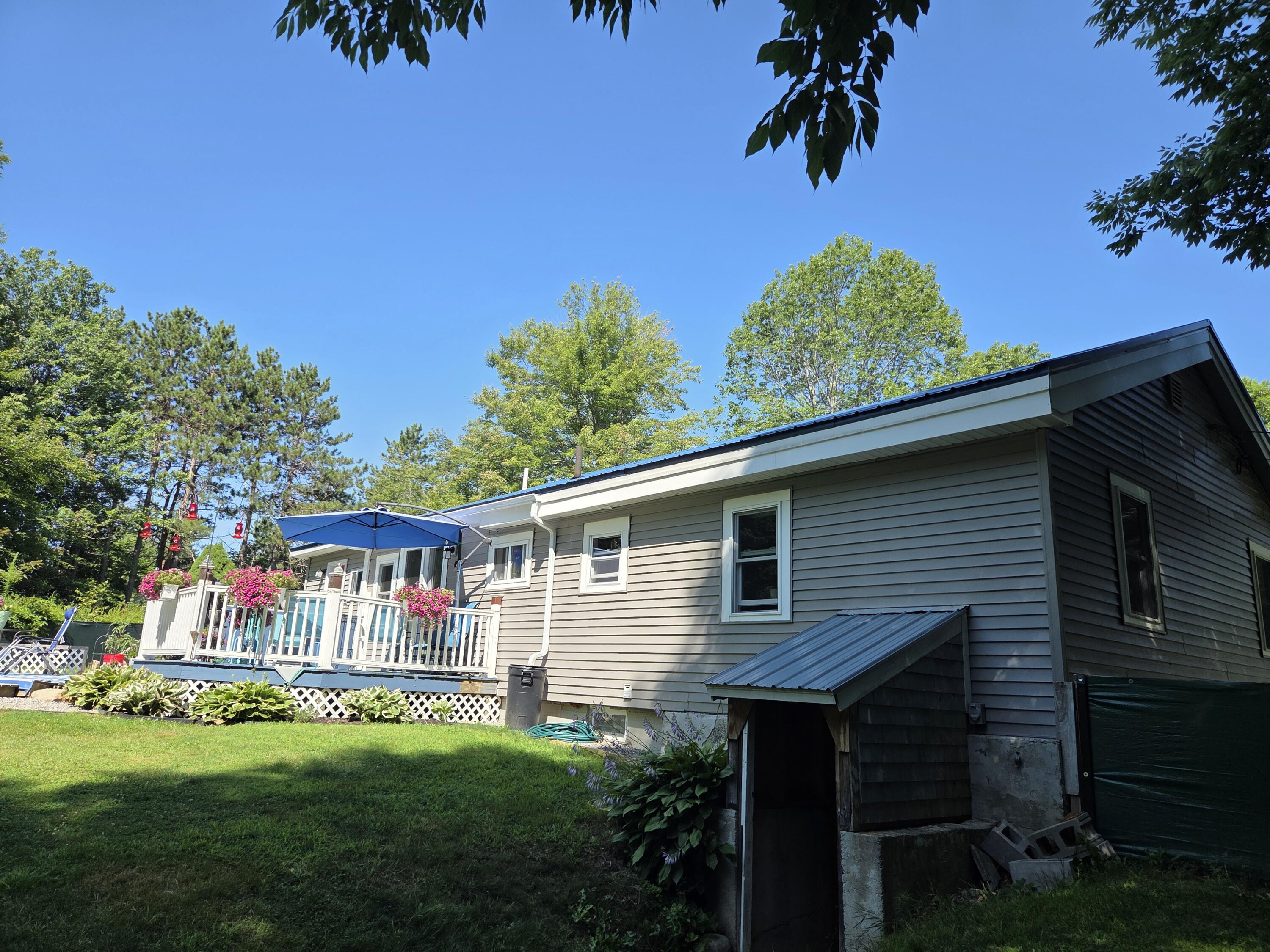 272 Belmont Avenue Property Photo 45