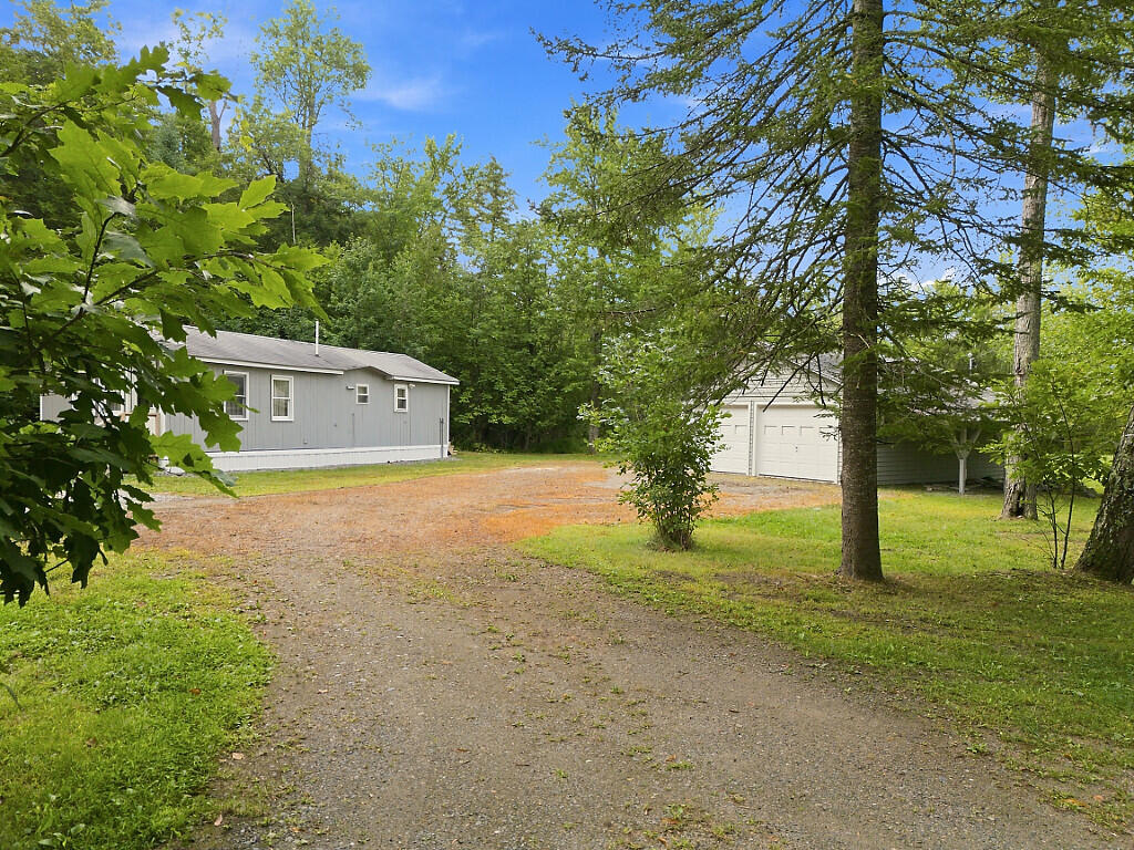 6 Brook Road Property Photo 2