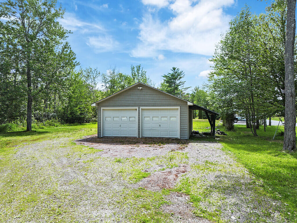 6 Brook Road Property Photo 9