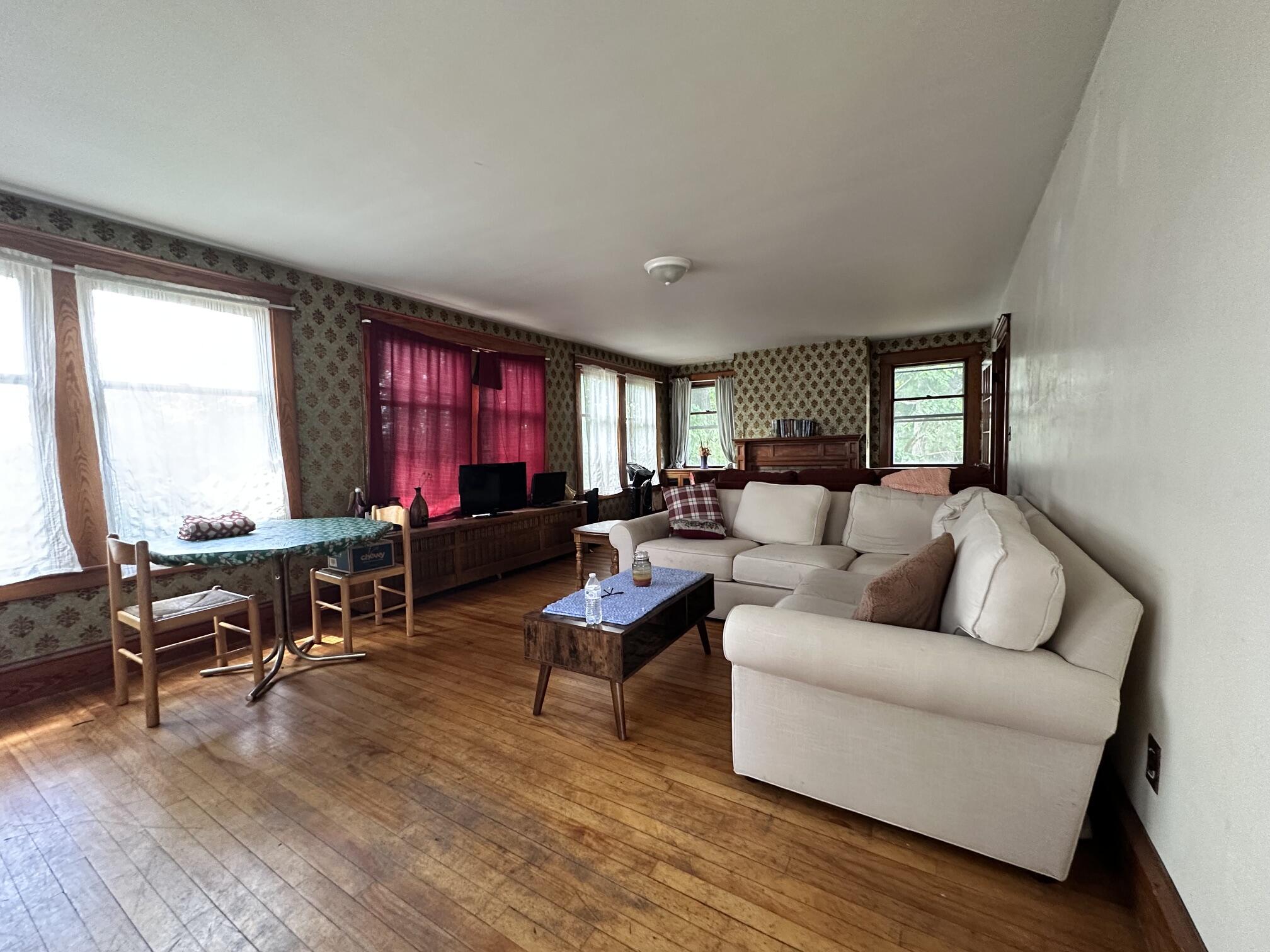 156 Cottage Street Property Photo 7