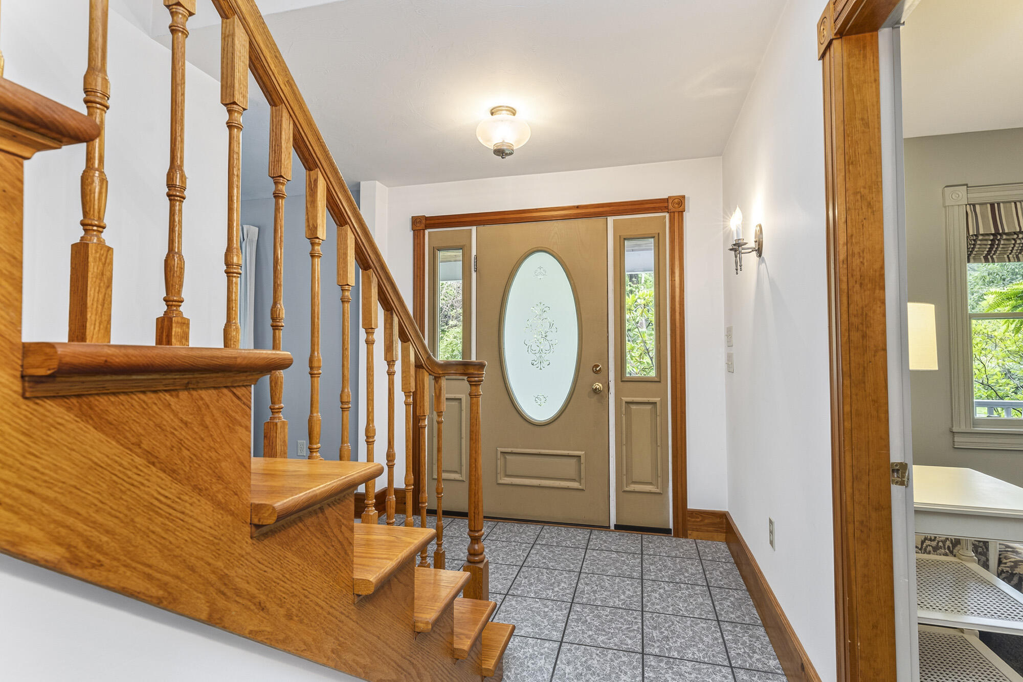 605 River Road Property Photo 2