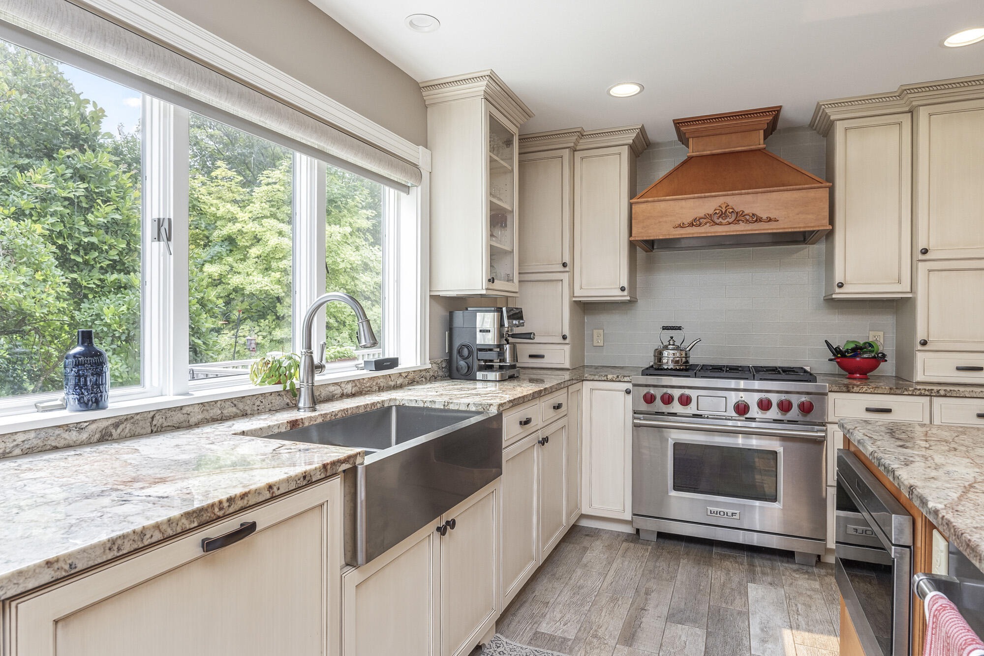 605 River Road Property Photo 12