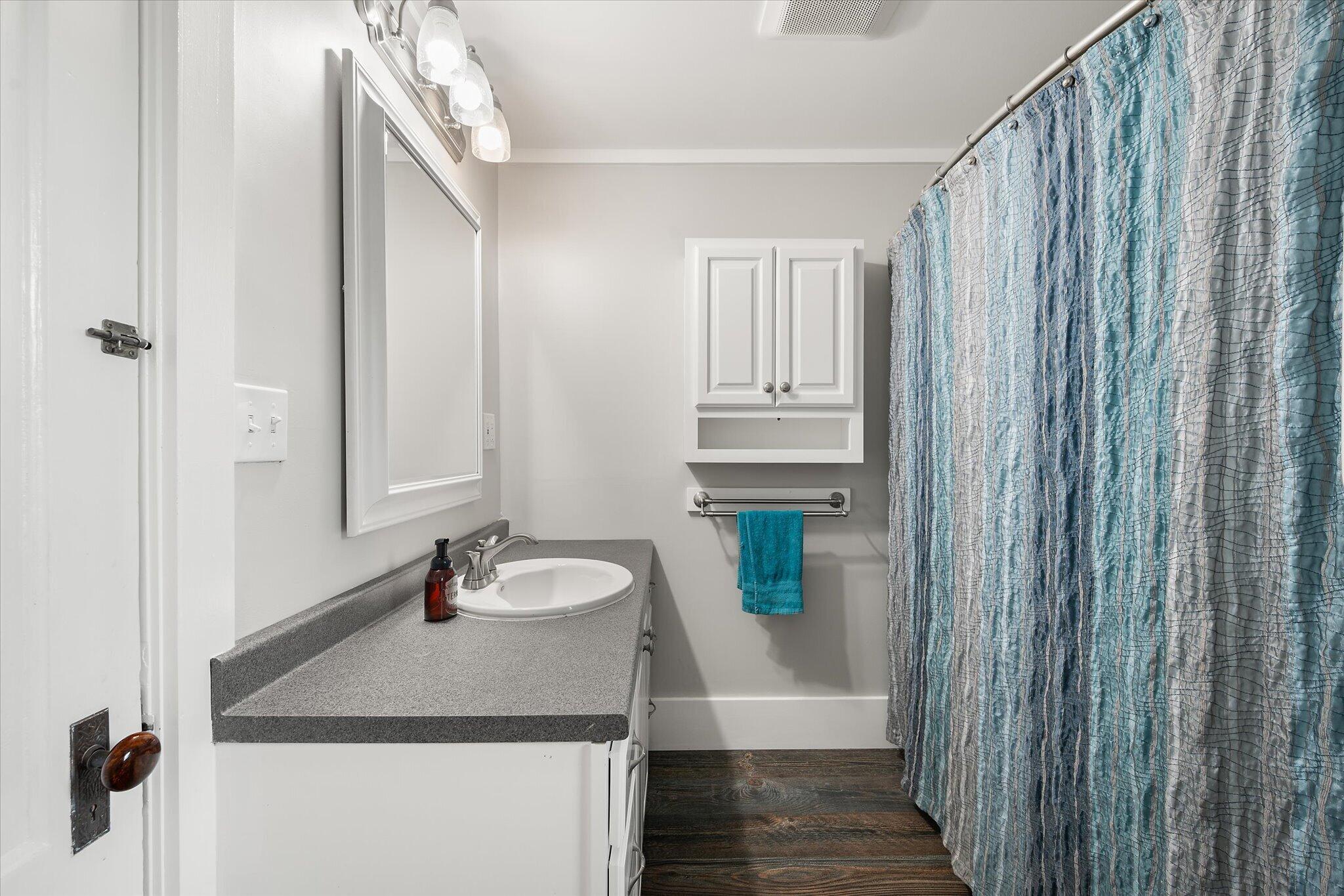 565 Main Street Property Photo 19