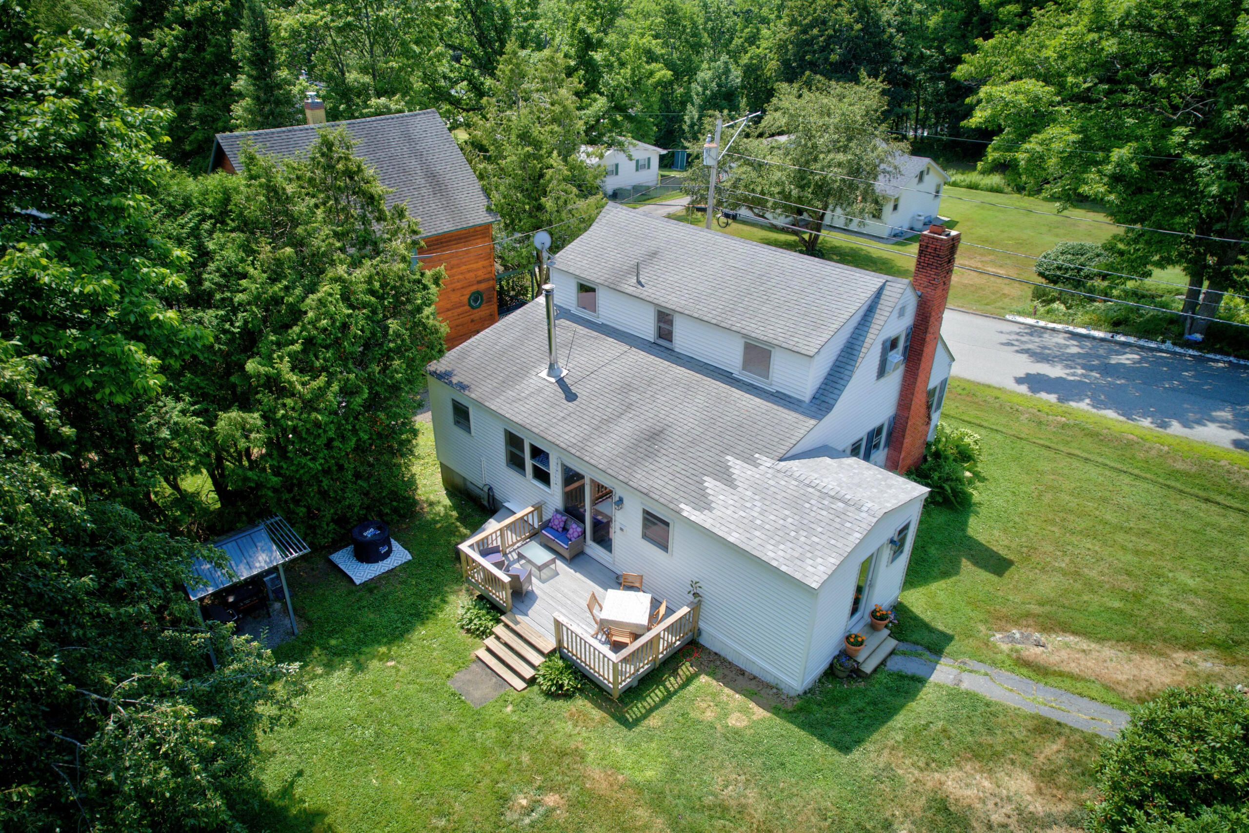 15 Nicholson Avenue Property Photo 44