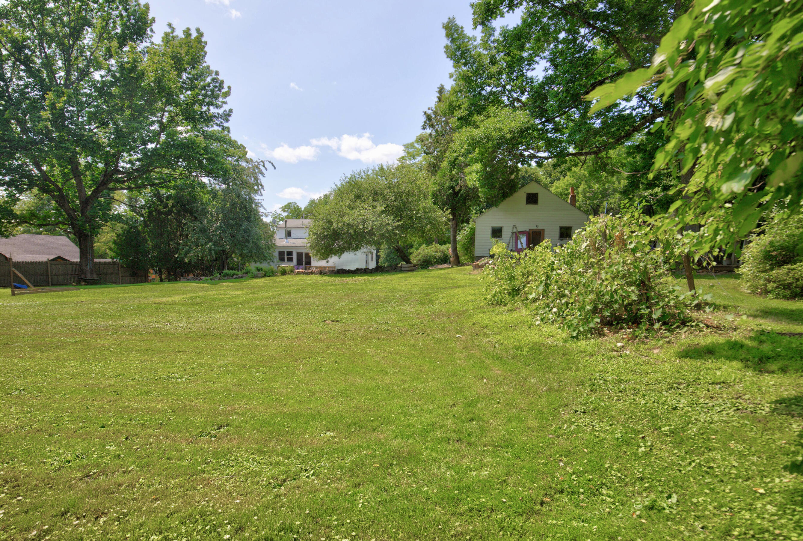 15 Nicholson Avenue Property Photo 54