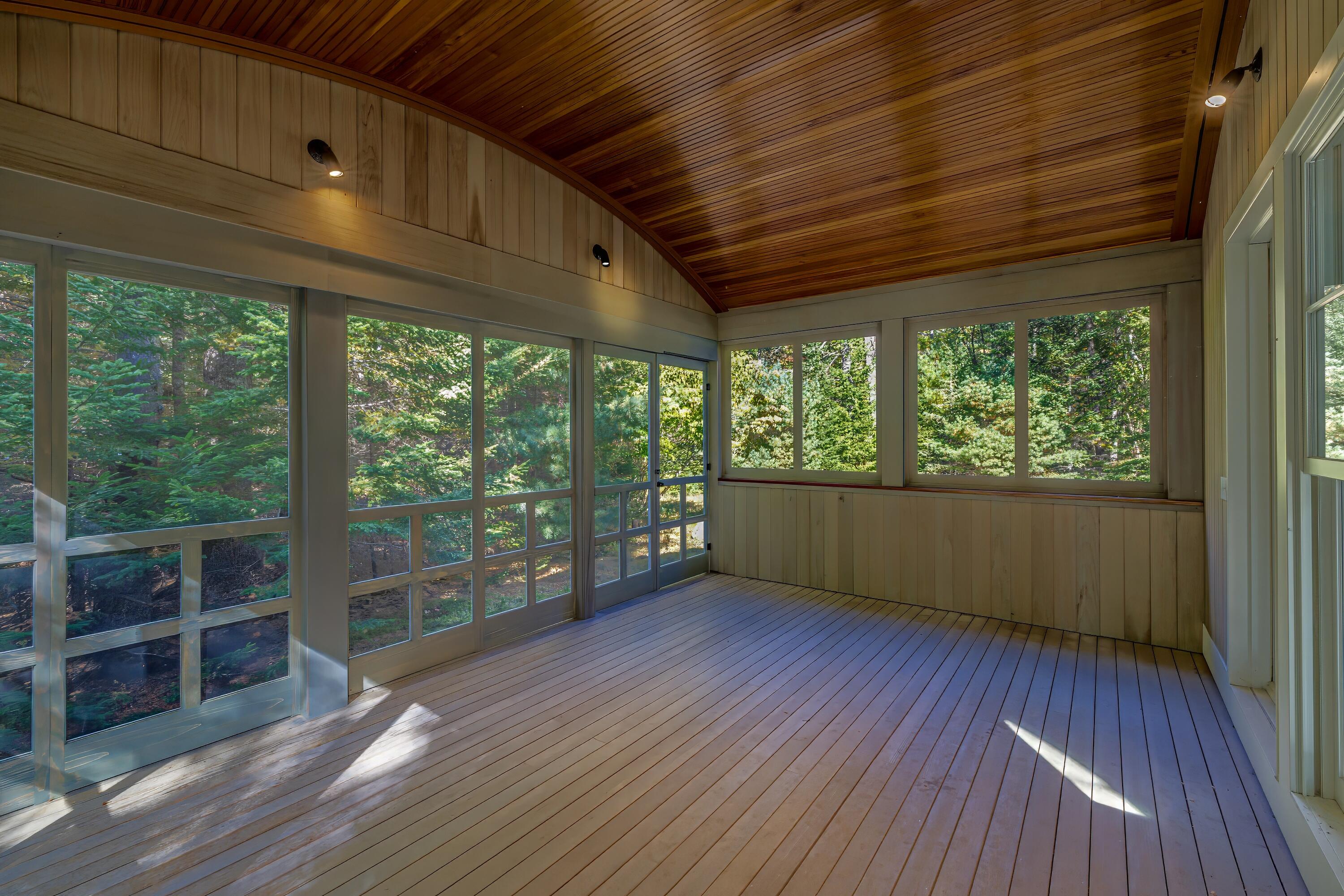 37 Whitney Farm Road Property Photo 17