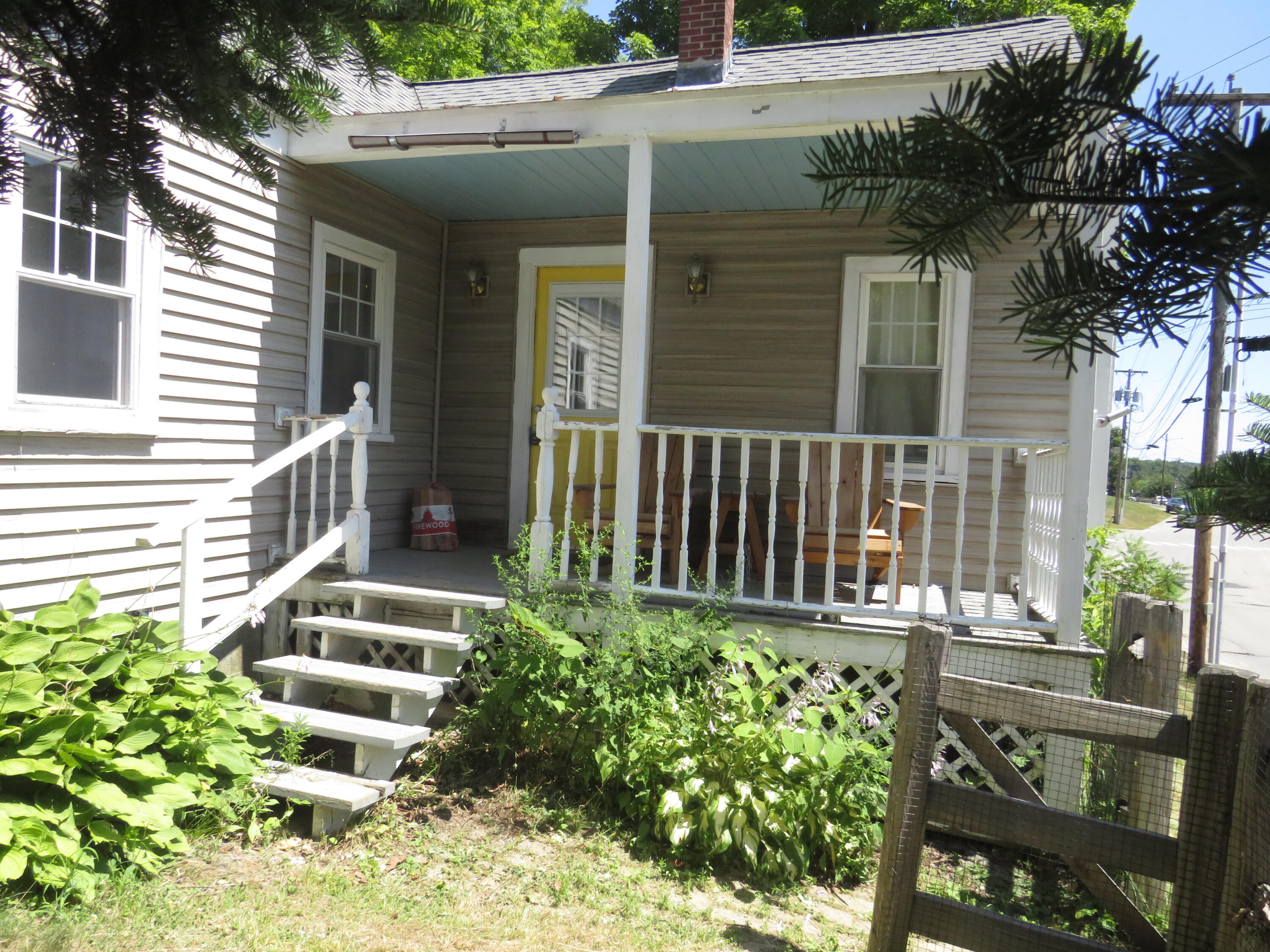 73 Summer Street Property Photo 2