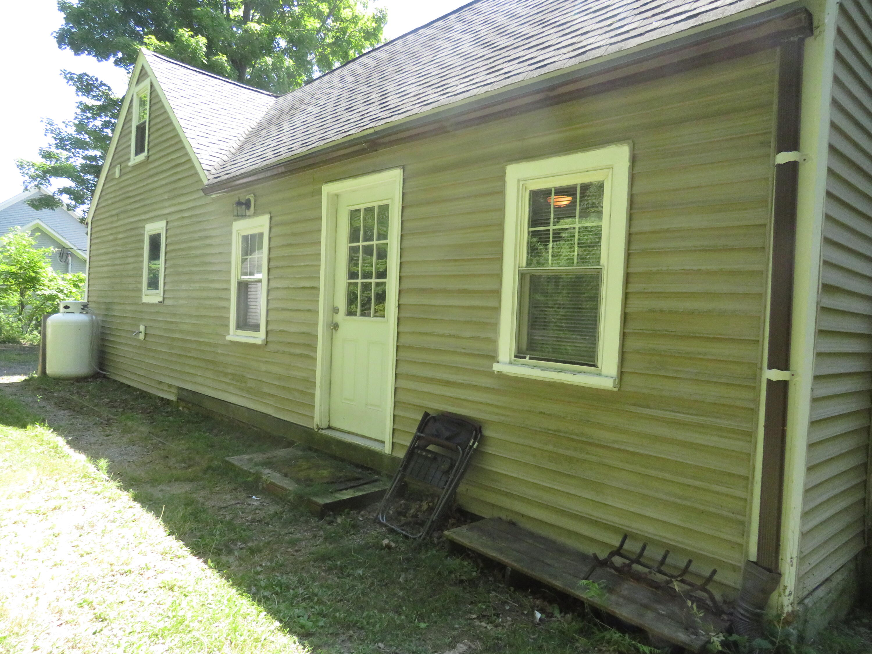 73 Summer Street Property Photo 7