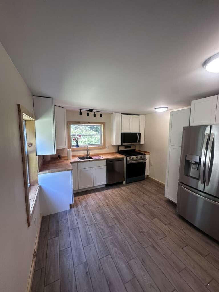 836 Pleasant View Ridge Road Property Photo 1