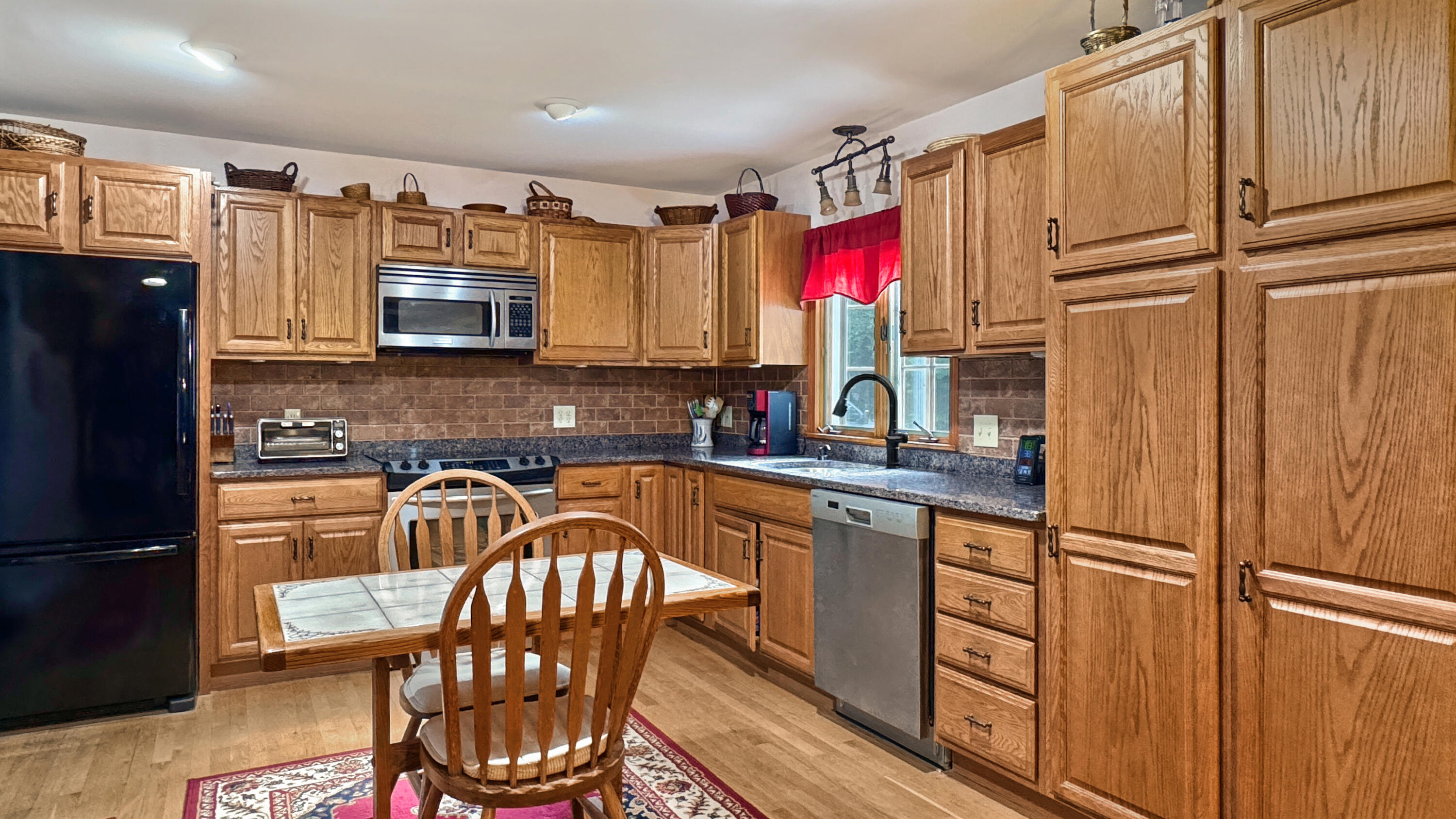 185 Lebanon Street Property Photo 4