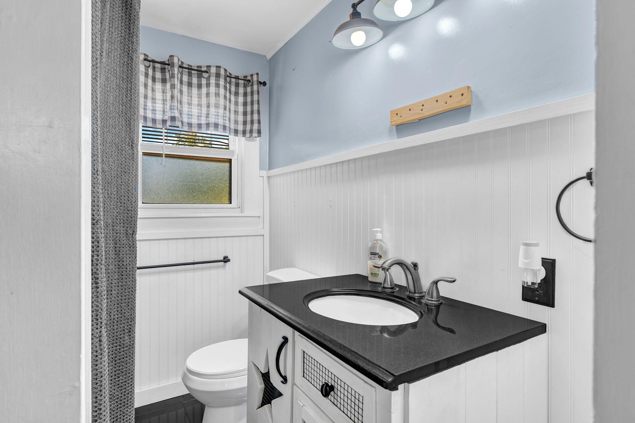 20 Burton Street Property Photo 29