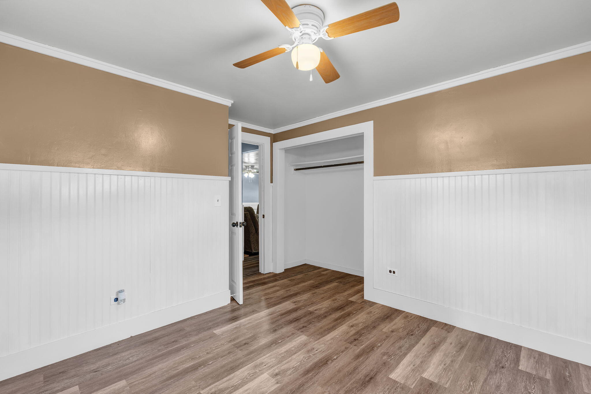 20 Burton Street Property Photo 38