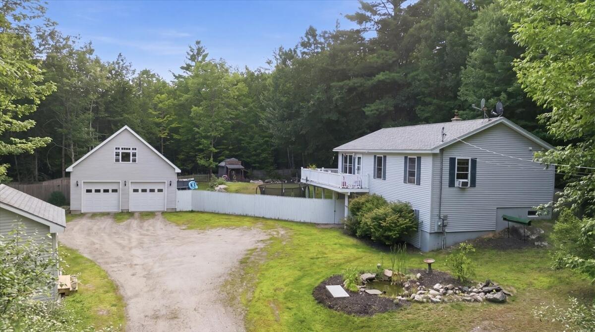 140 Ralph Richardson Road Property Photo 2
