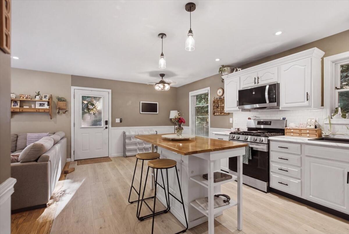 140 Ralph Richardson Road Property Photo 14