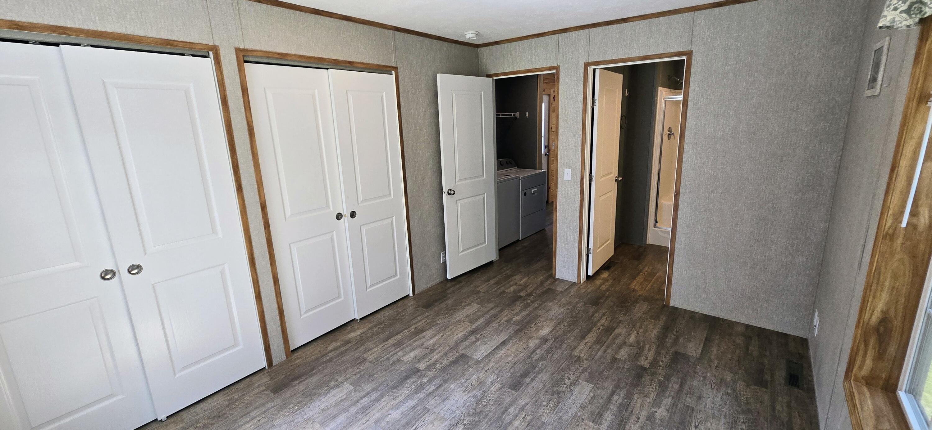 442 Waterford Road Property Photo 9