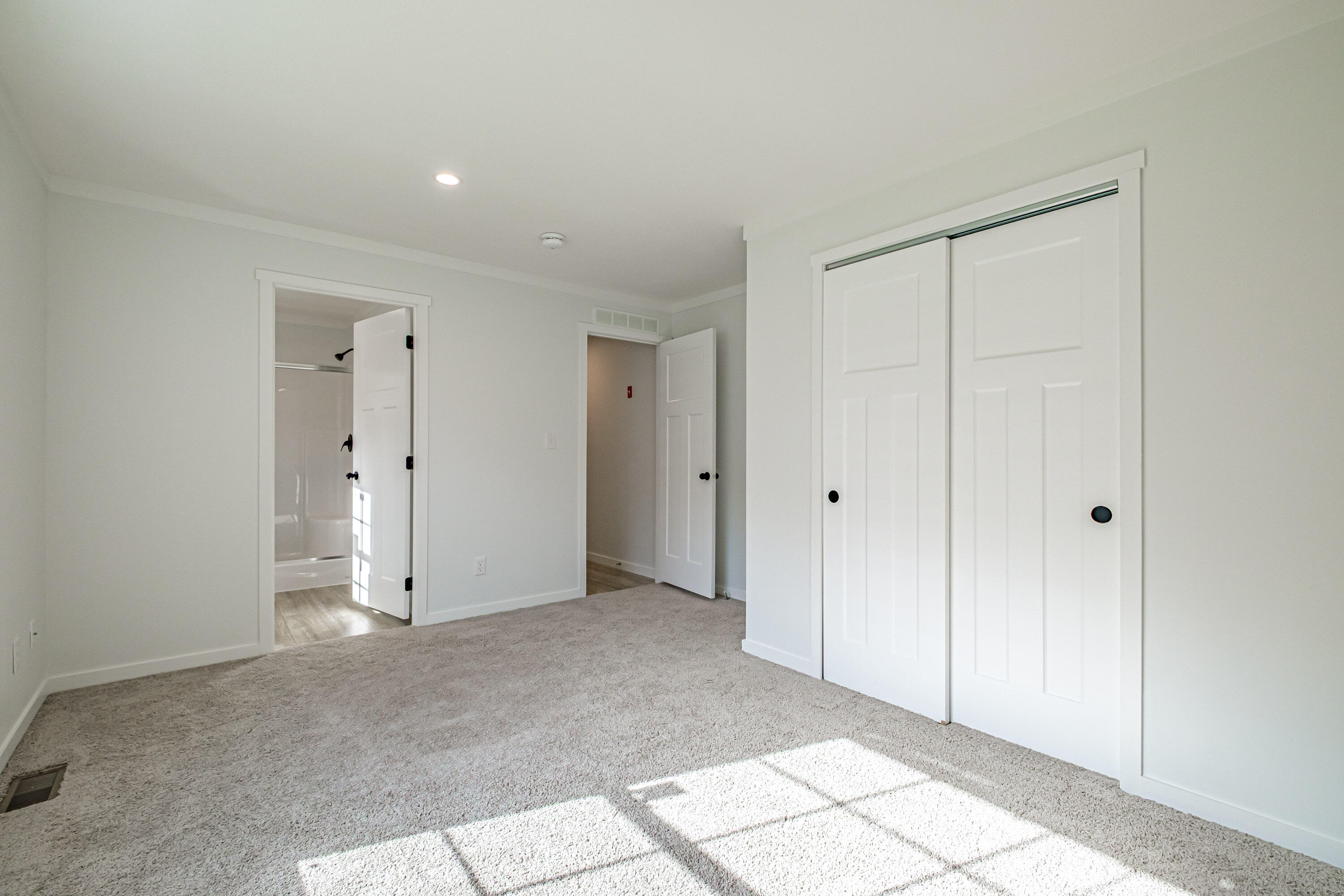 6 Laurik Lane Property Photo 15