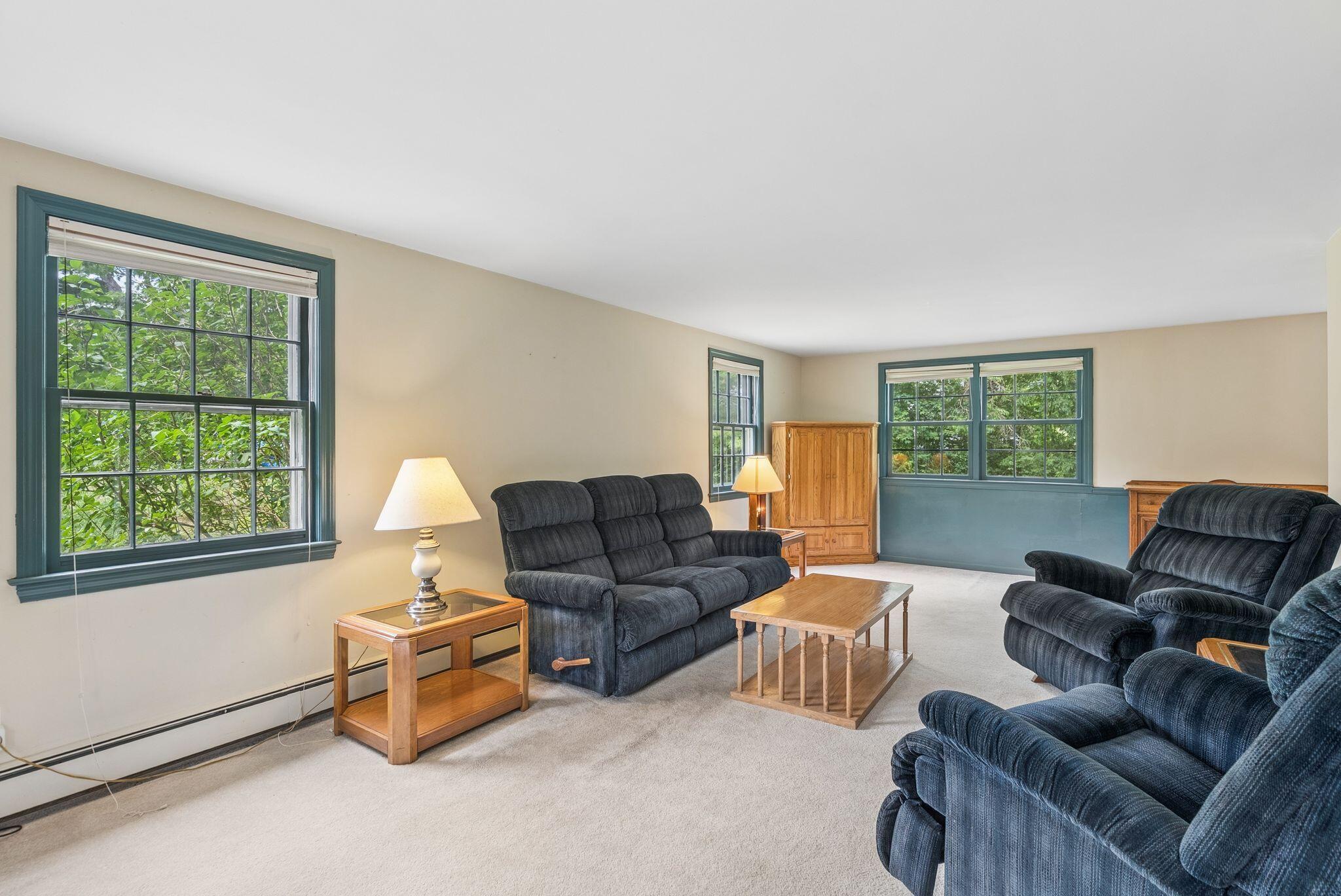 37 Penwood Drive Property Photo 15