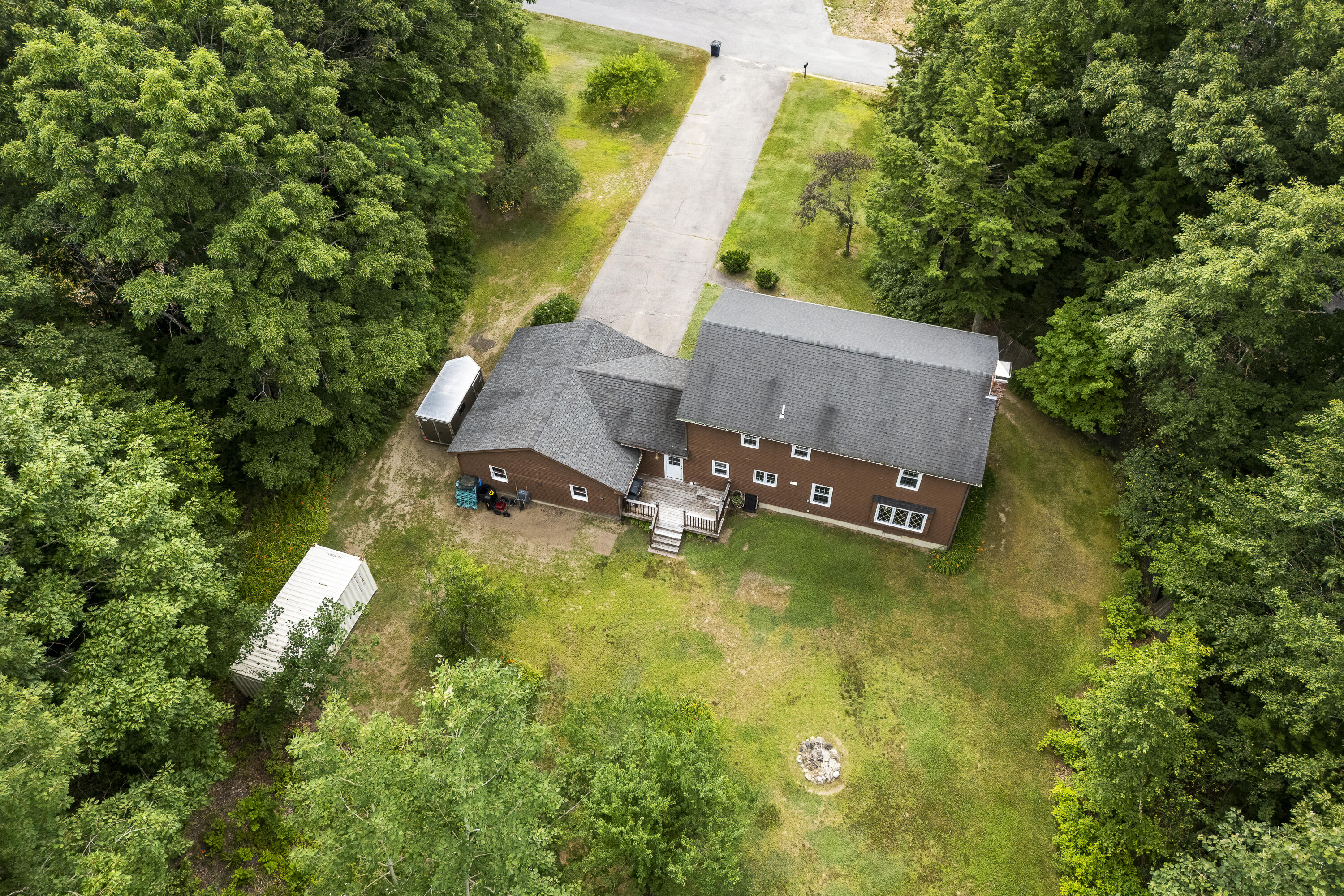 17 Adams Circle Property Photo 2