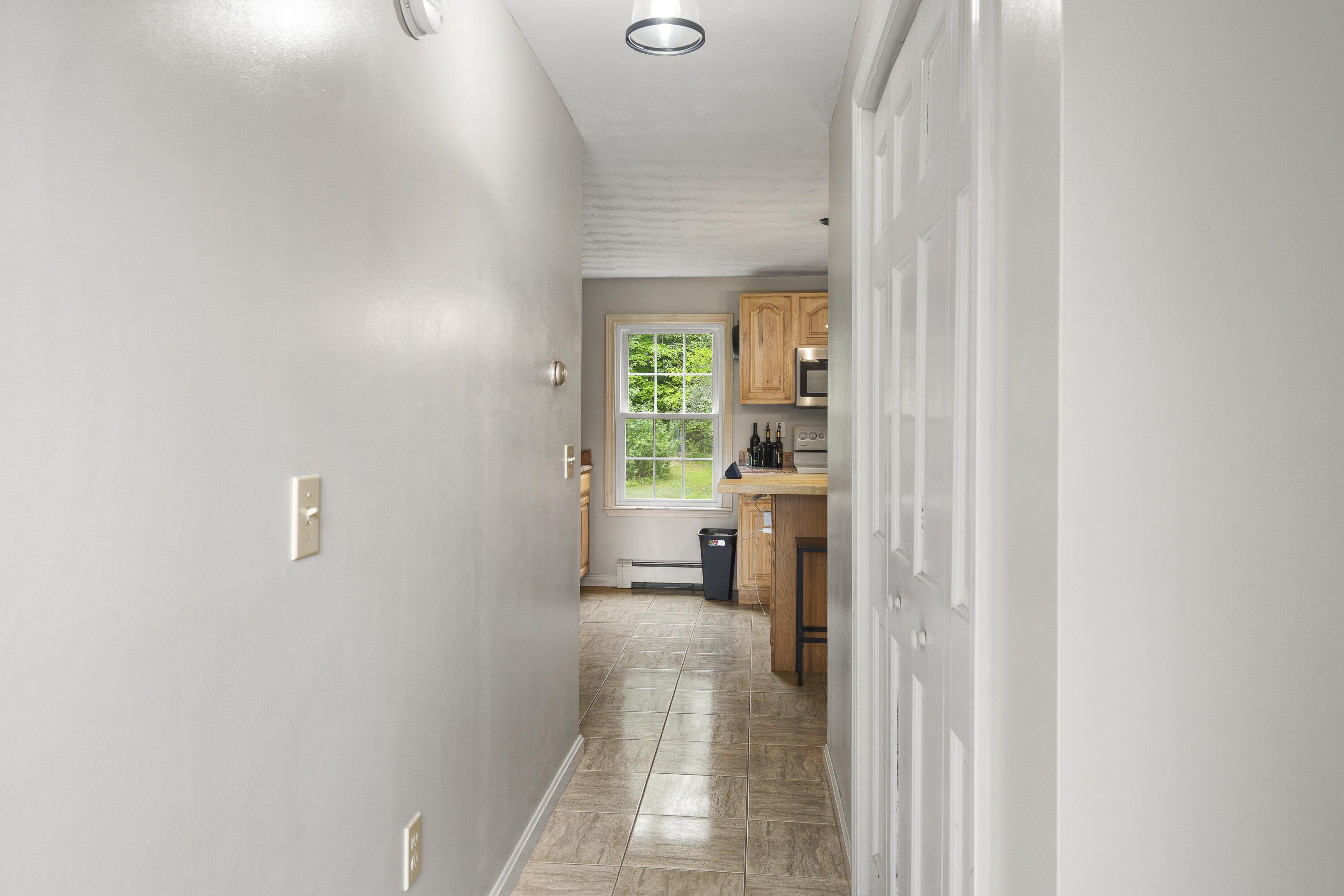 17 Adams Circle Property Photo 5