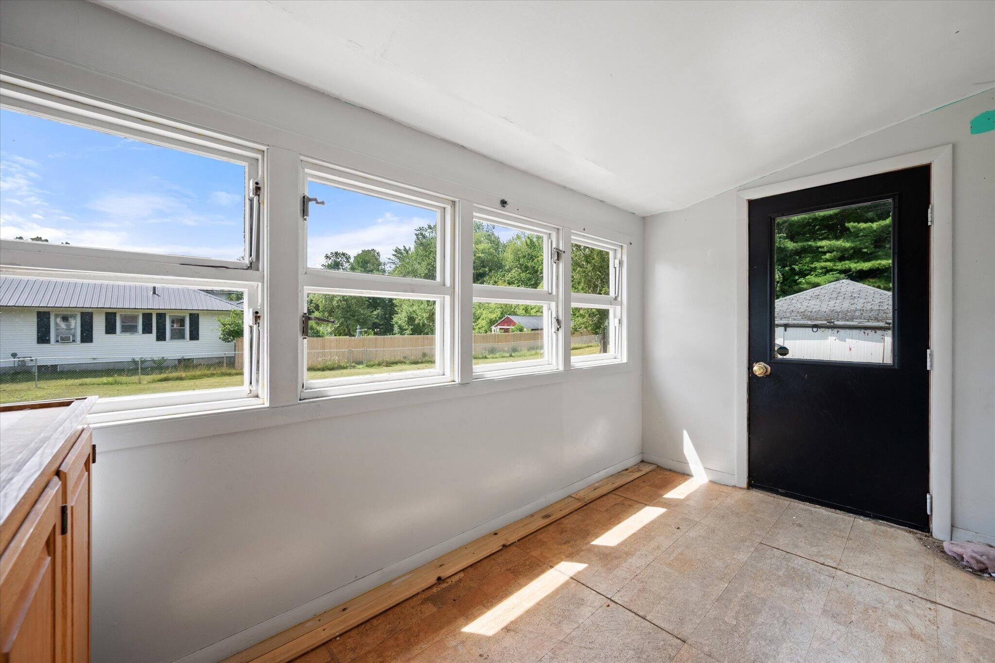 557 Brunswick Street Property Photo 7