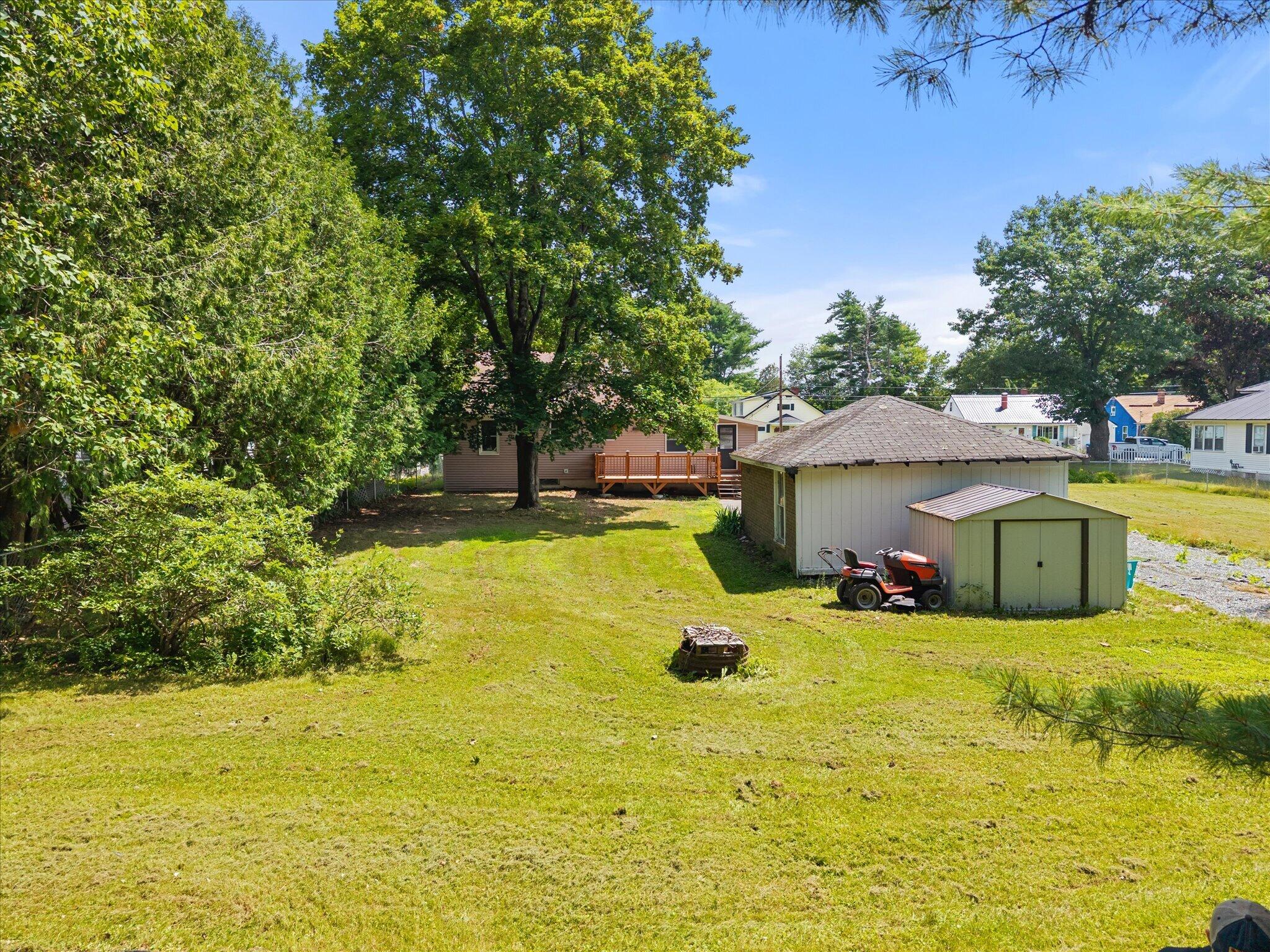 557 Brunswick Street Property Photo 32