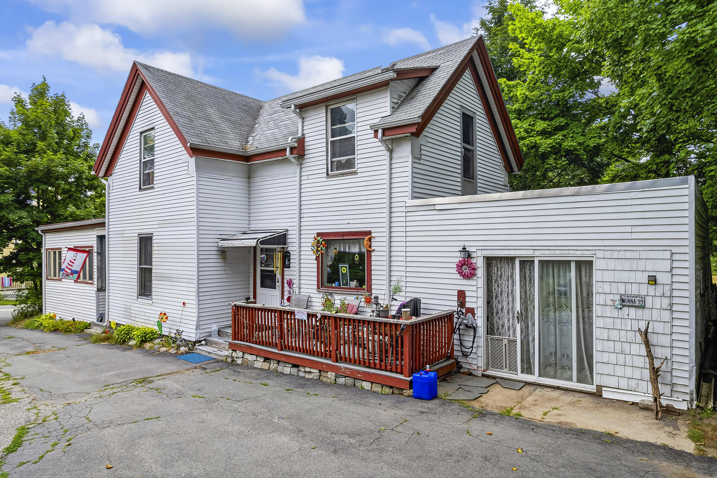 164 Preble Street Property Photo 3