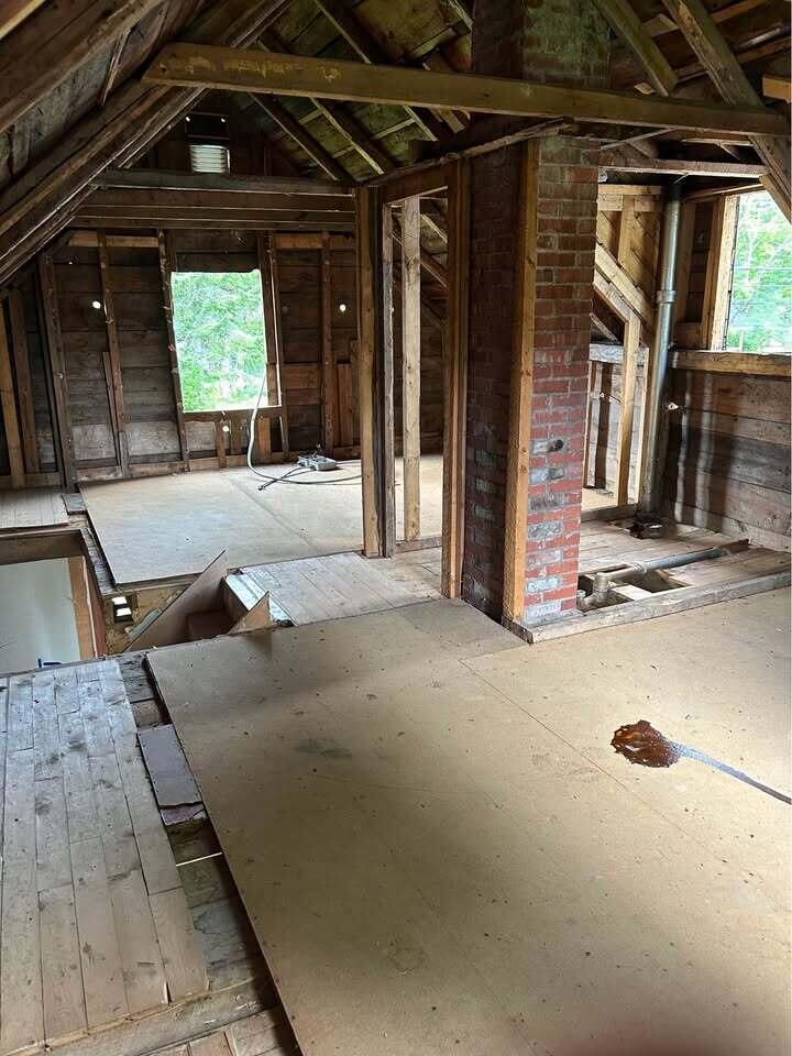6 Delmont Street Property Photo 8