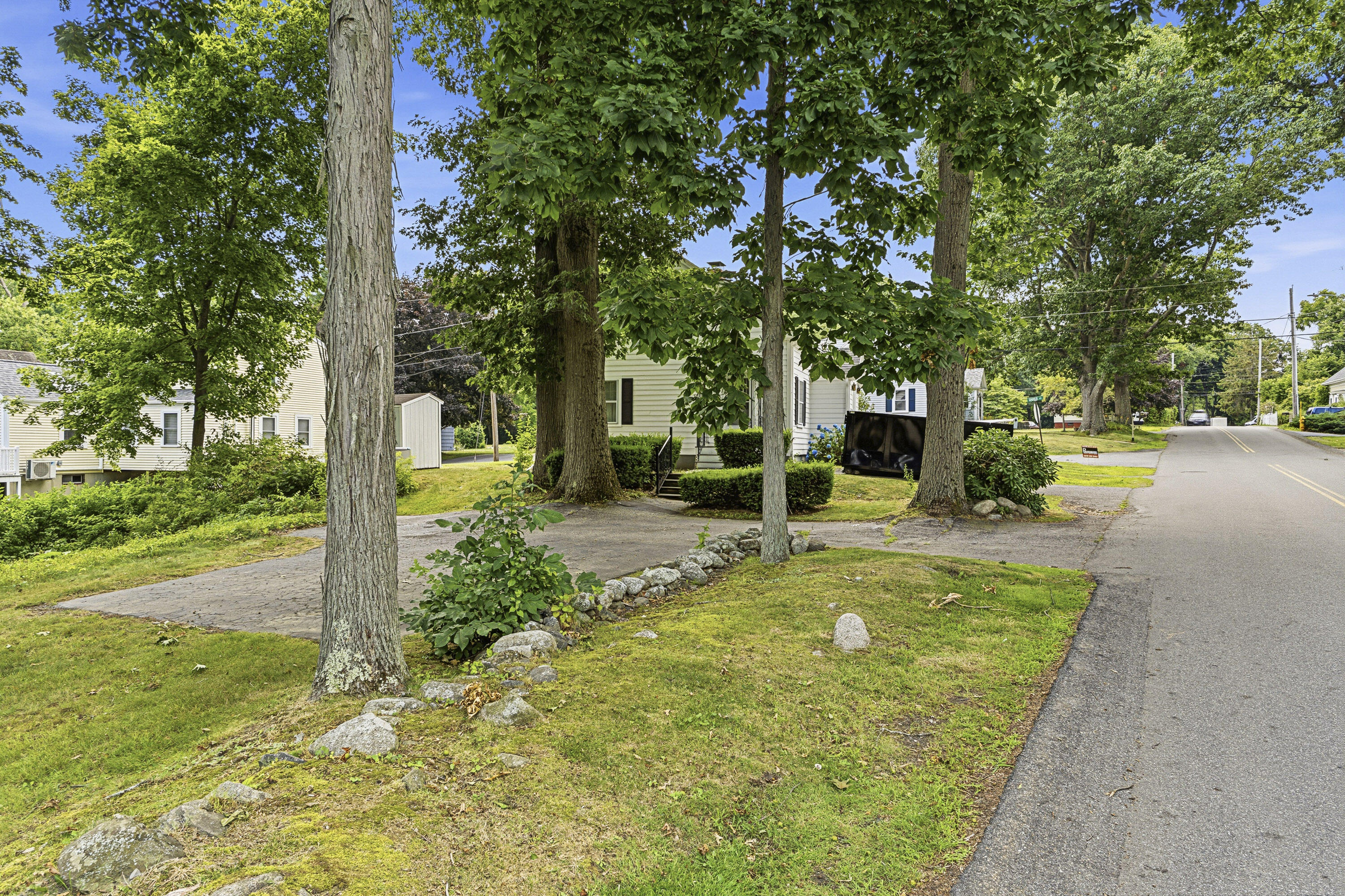 137 Pleasant Street Property Photo 32