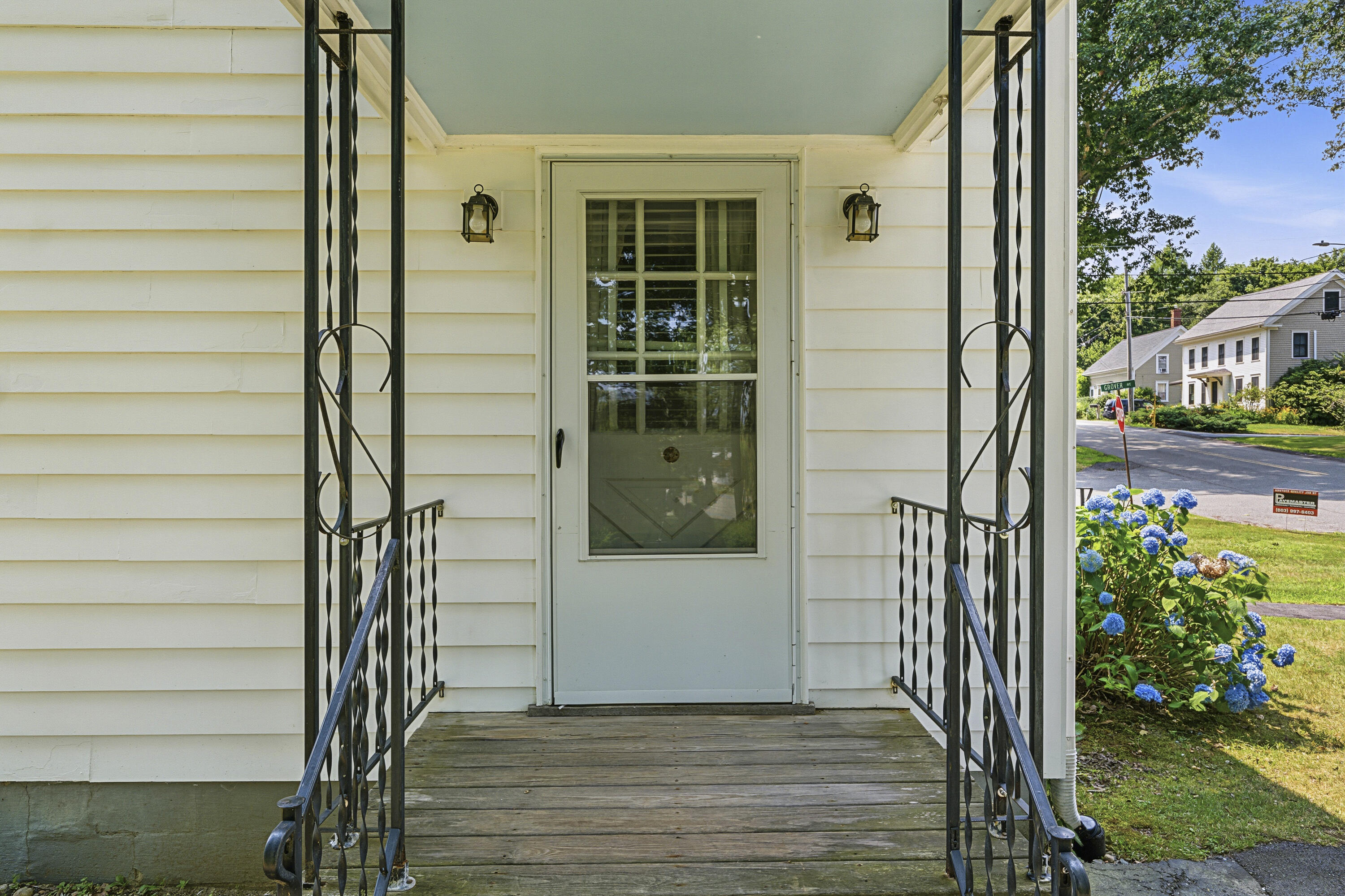137 Pleasant Street Property Photo 34